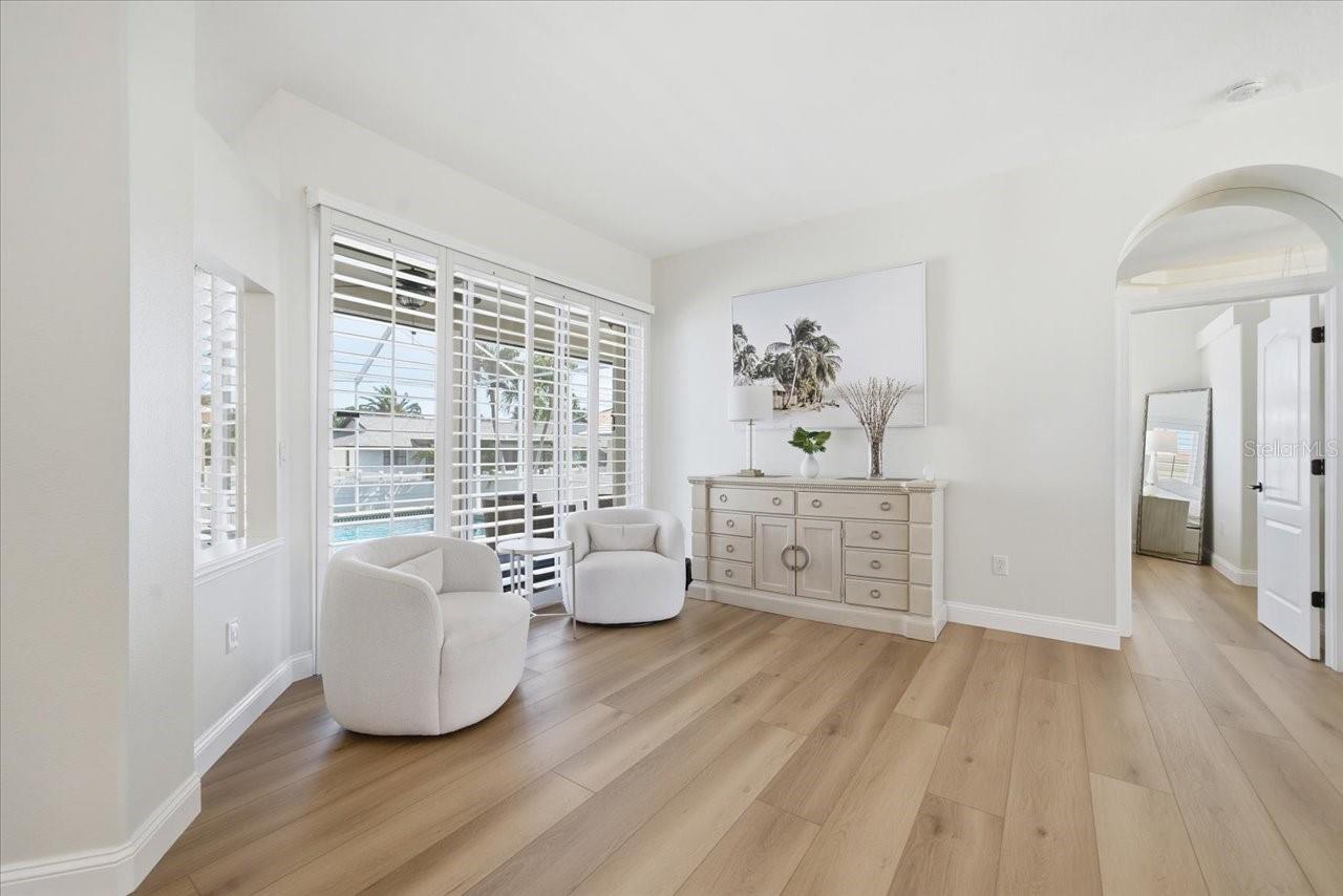 Image 18 of 79 For 109 16th Street