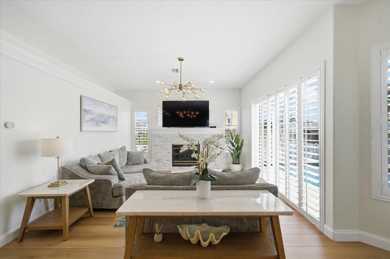 Image 32 of 79 For 109 16th Street