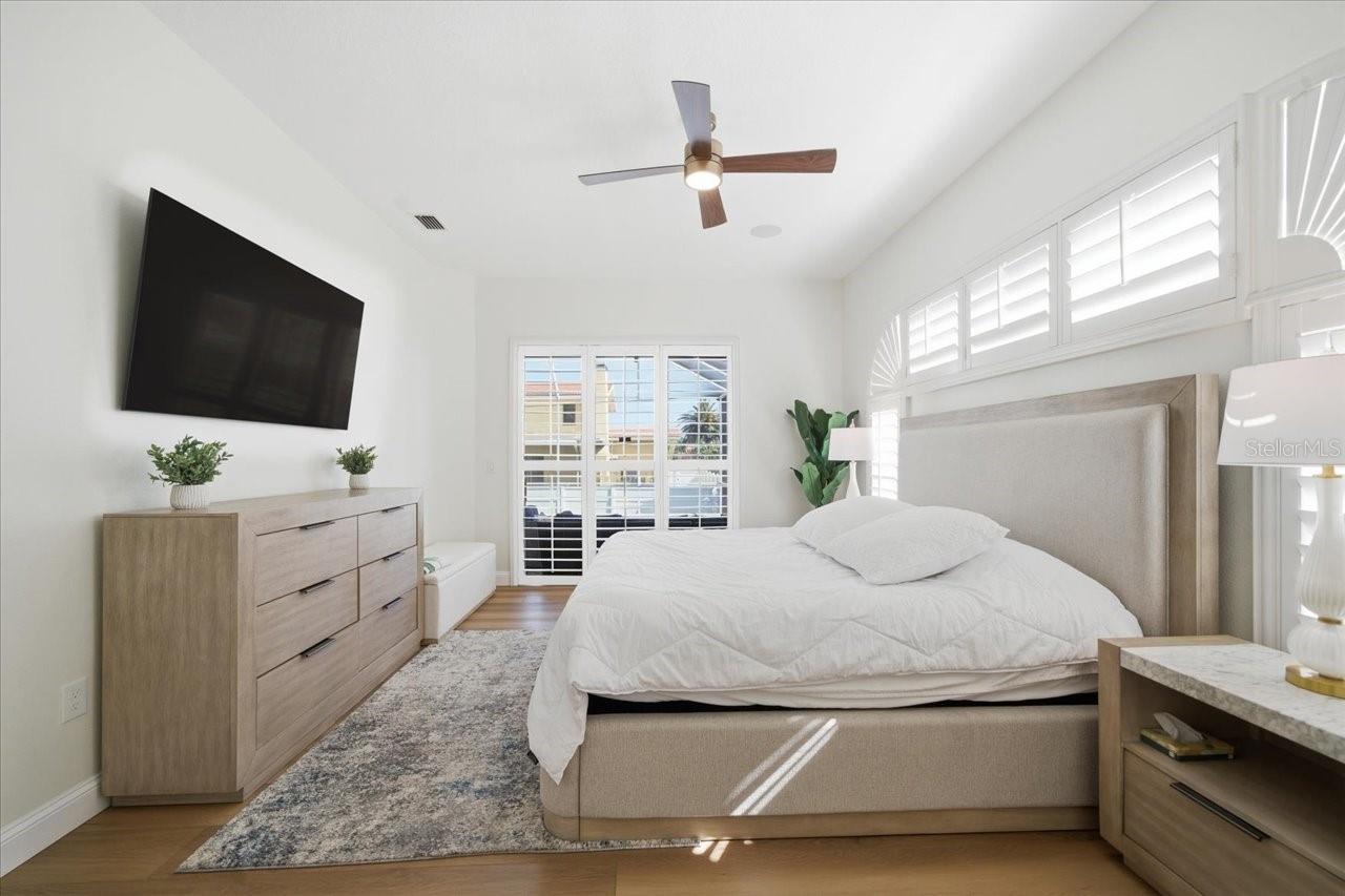 Image 40 of 79 For 109 16th Street