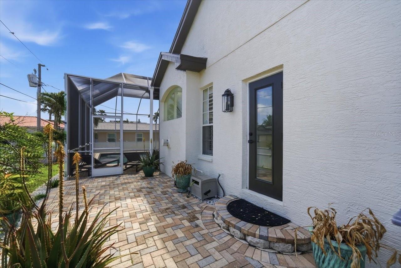 Image 59 of 79 For 109 16th Street