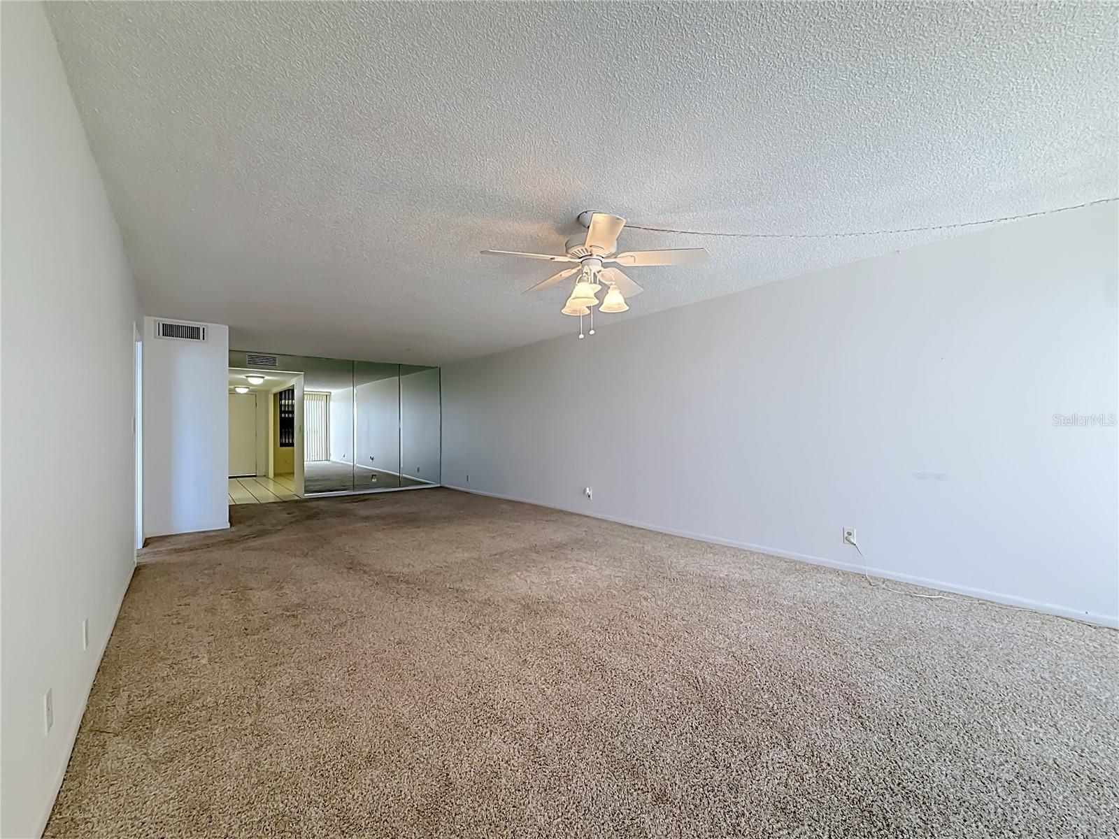 Image 20 of 78 For 7100 Sunset Way 207