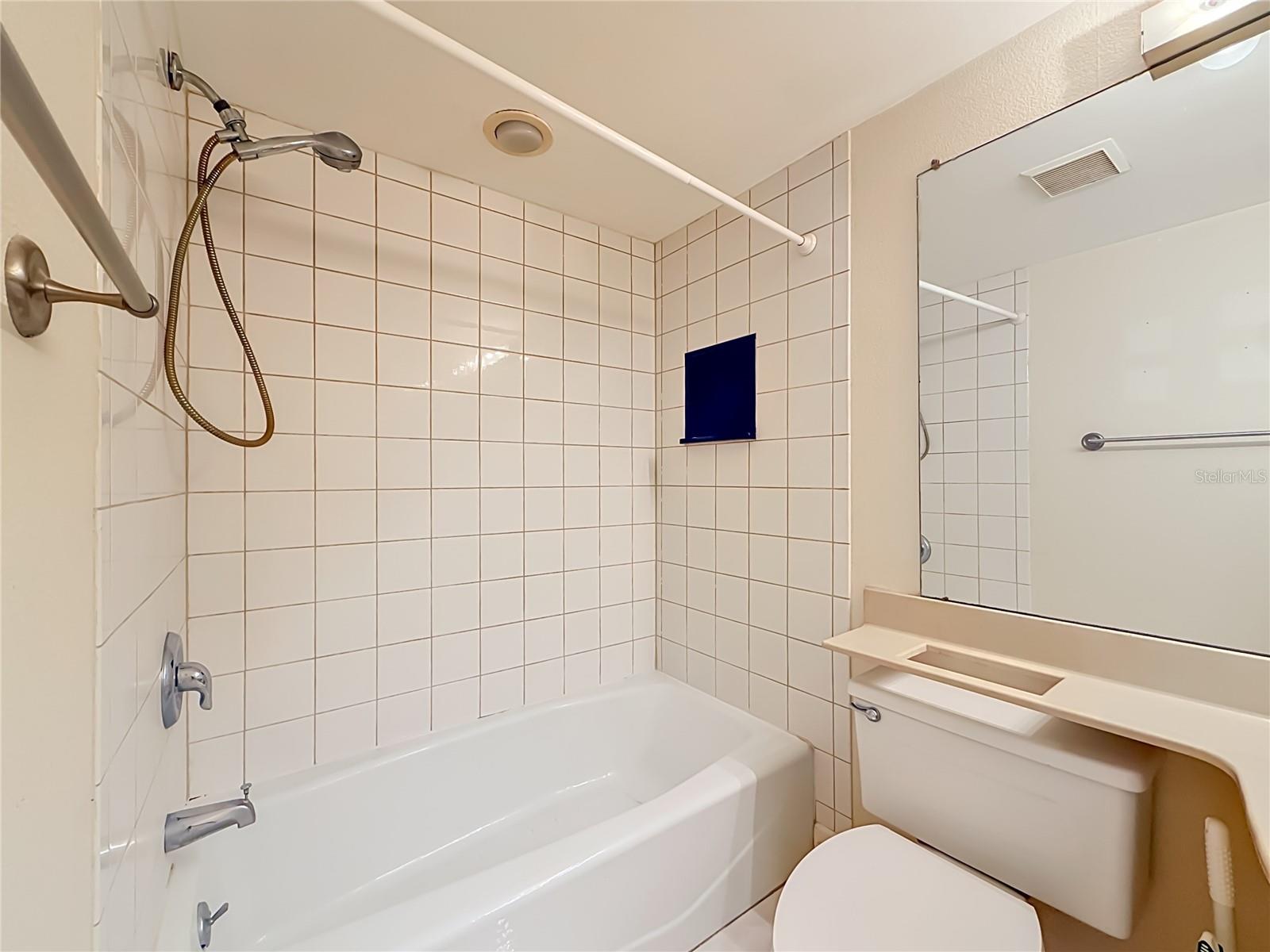 Image 36 of 78 For 7100 Sunset Way 207