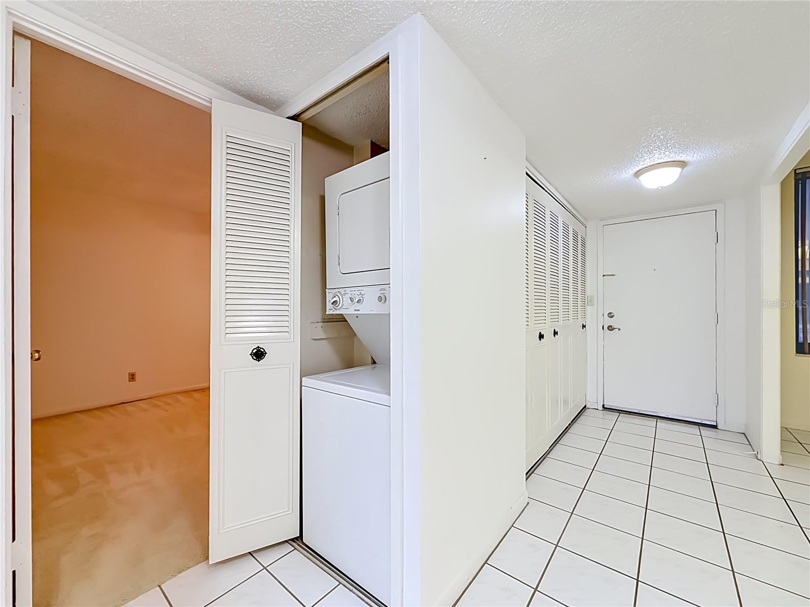 Image 37 of 78 For 7100 Sunset Way 207