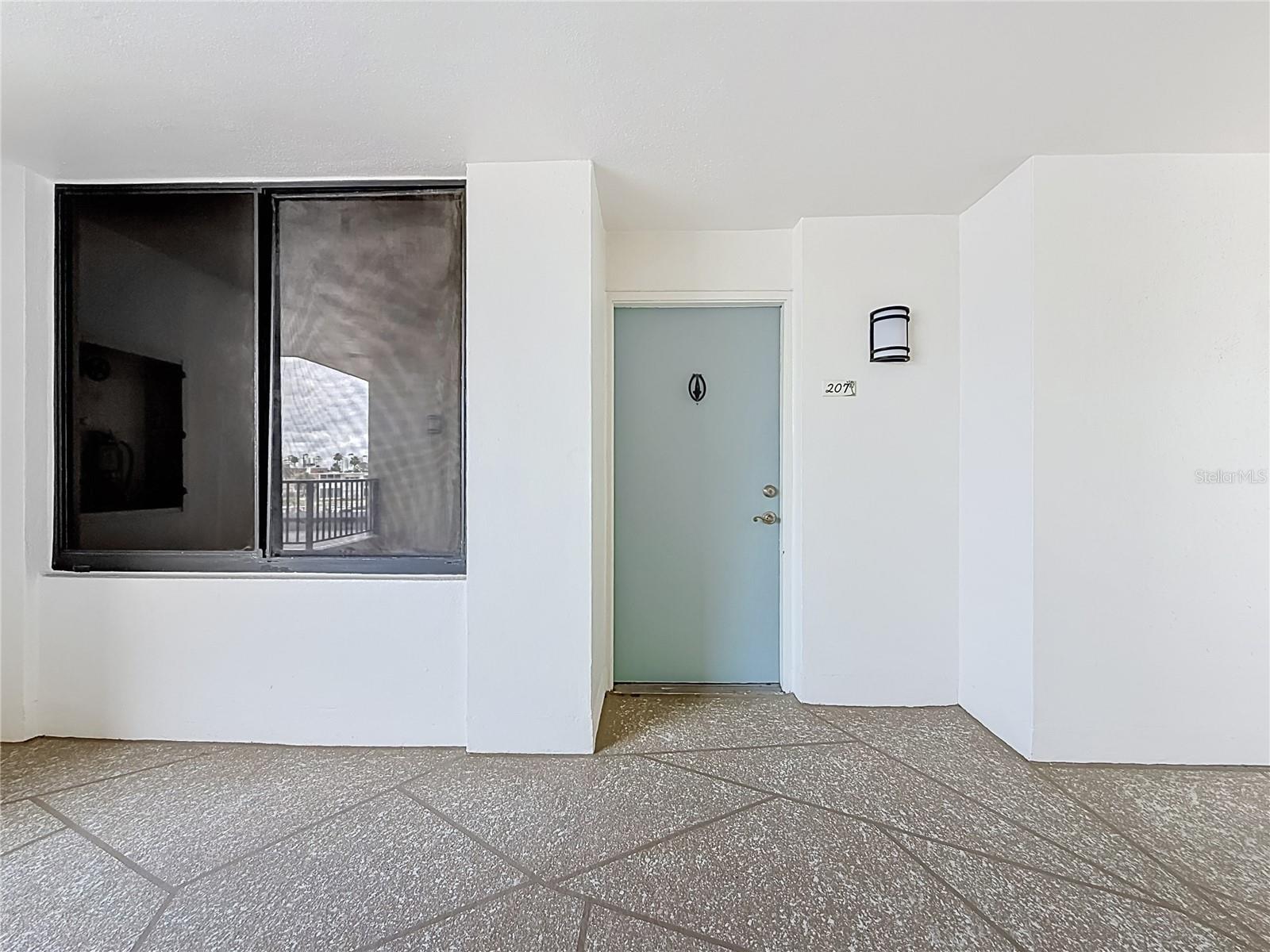 Image 4 of 78 For 7100 Sunset Way 207