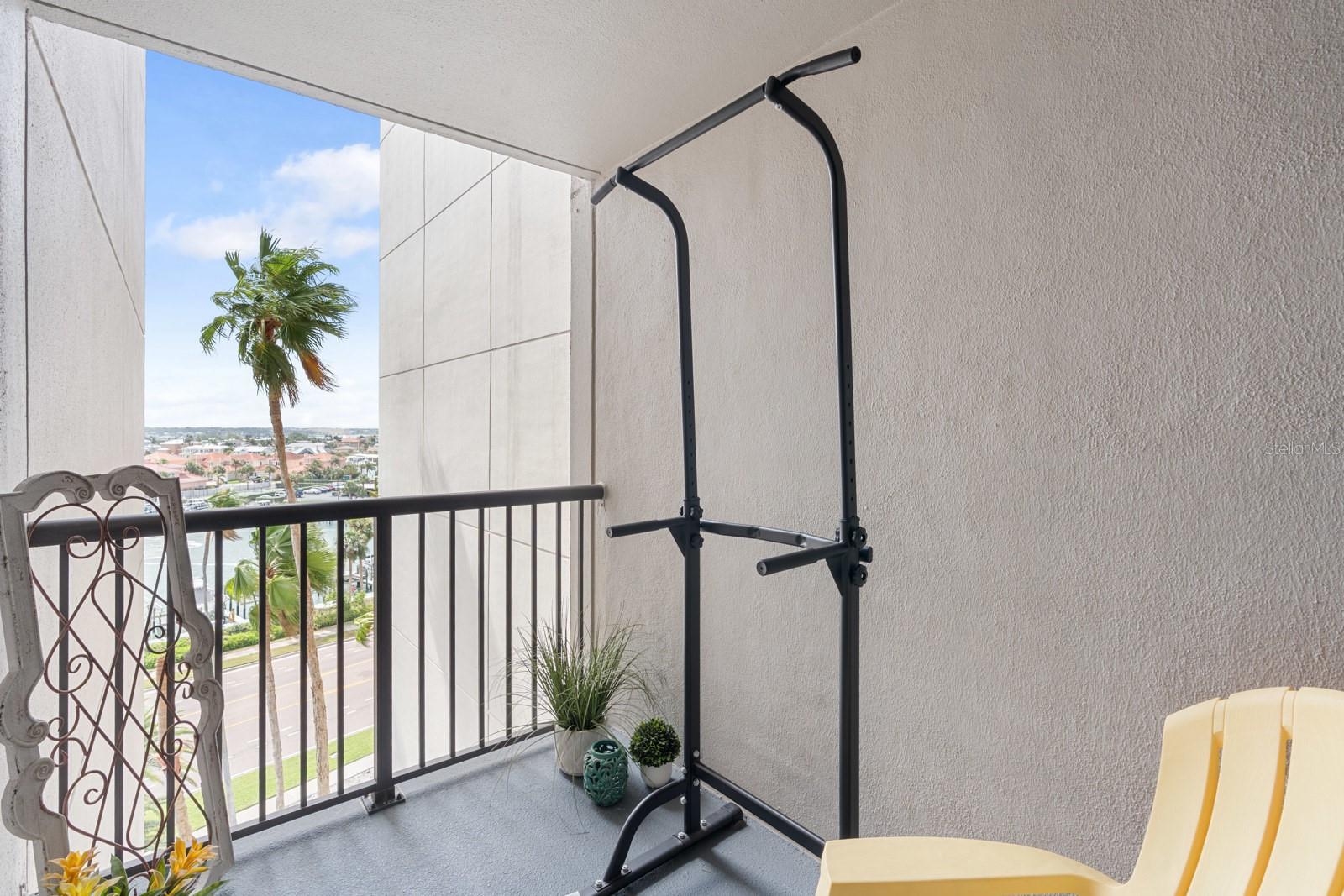 Image 11 of 86 For 1600 Gulf Boulevard 717