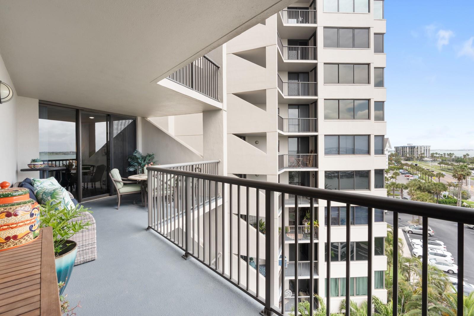 Image 26 of 86 For 1600 Gulf Boulevard 717