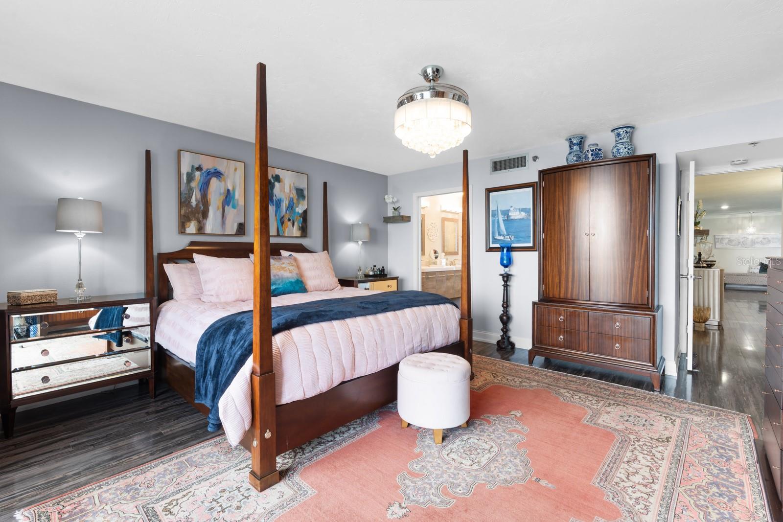 Image 30 of 86 For 1600 Gulf Boulevard 717