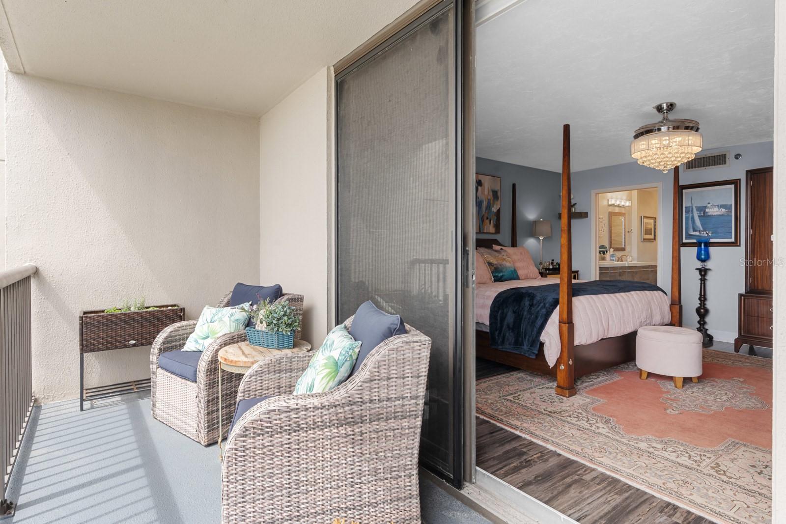 Image 32 of 86 For 1600 Gulf Boulevard 717