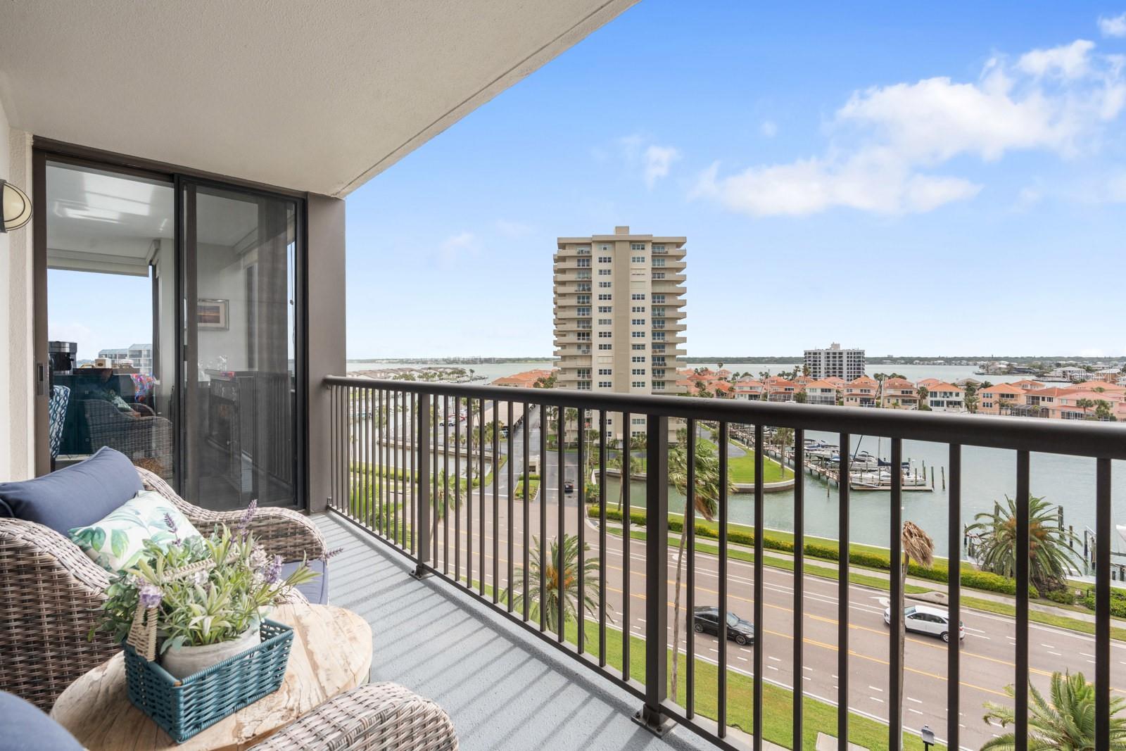 Image 34 of 86 For 1600 Gulf Boulevard 717