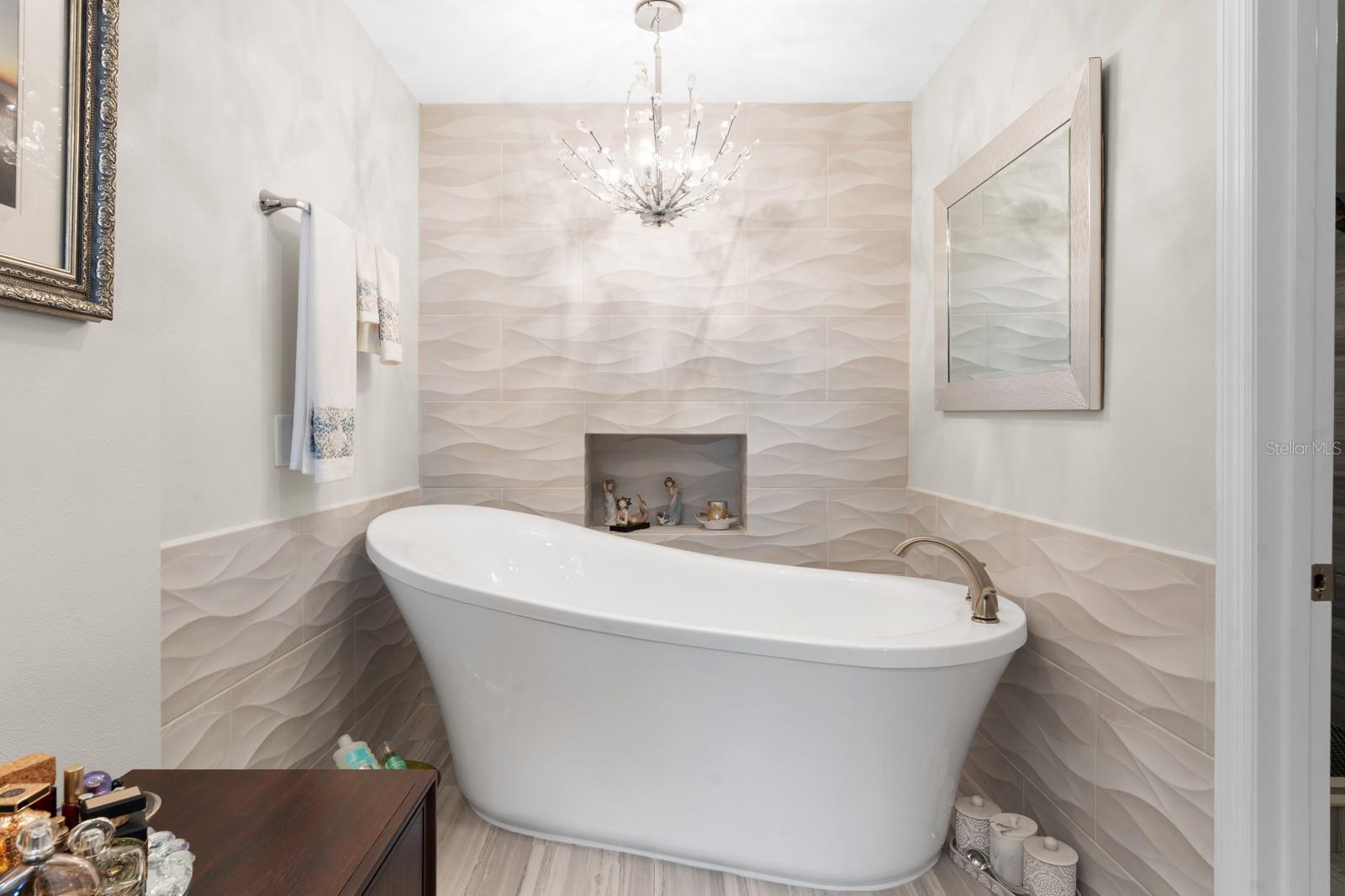 Image 38 of 86 For 1600 Gulf Boulevard 717