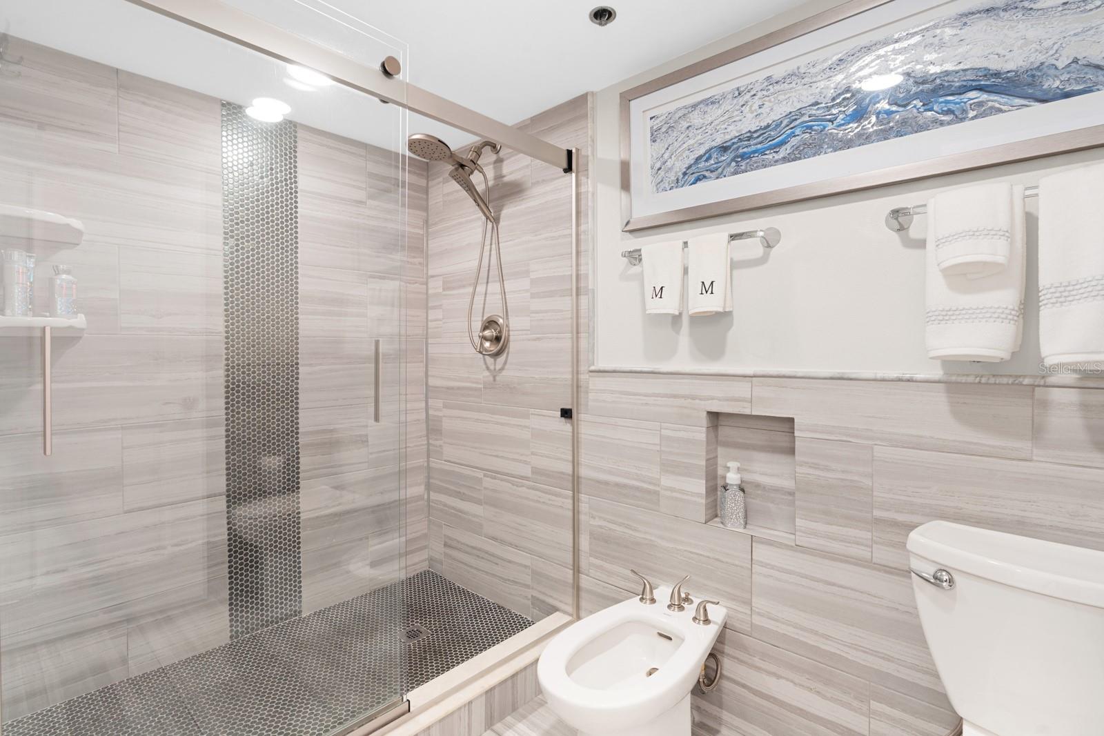 Image 40 of 86 For 1600 Gulf Boulevard 717