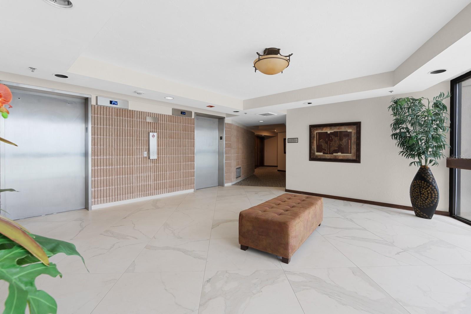 Image 45 of 86 For 1600 Gulf Boulevard 717