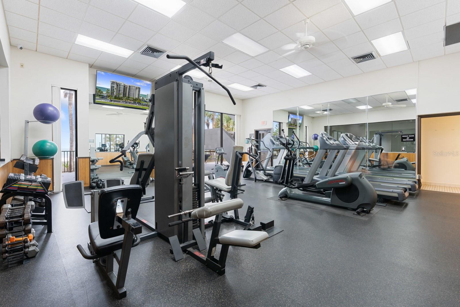 Image 61 of 86 For 1600 Gulf Boulevard 717