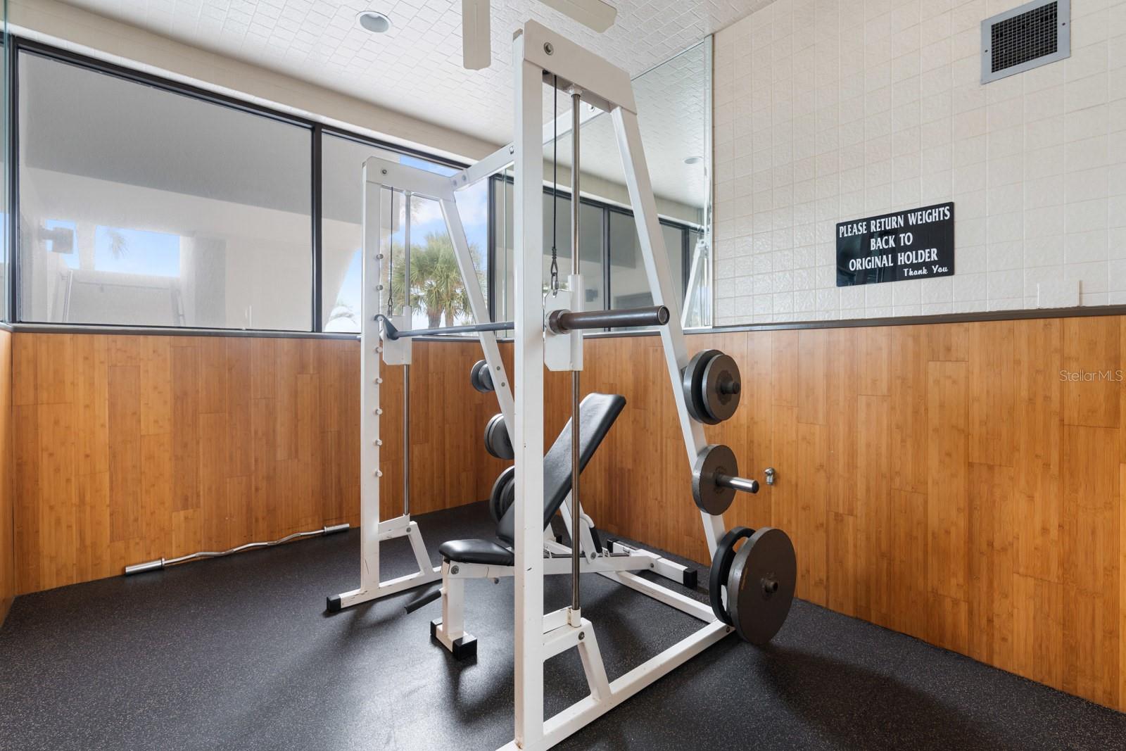 Image 62 of 86 For 1600 Gulf Boulevard 717