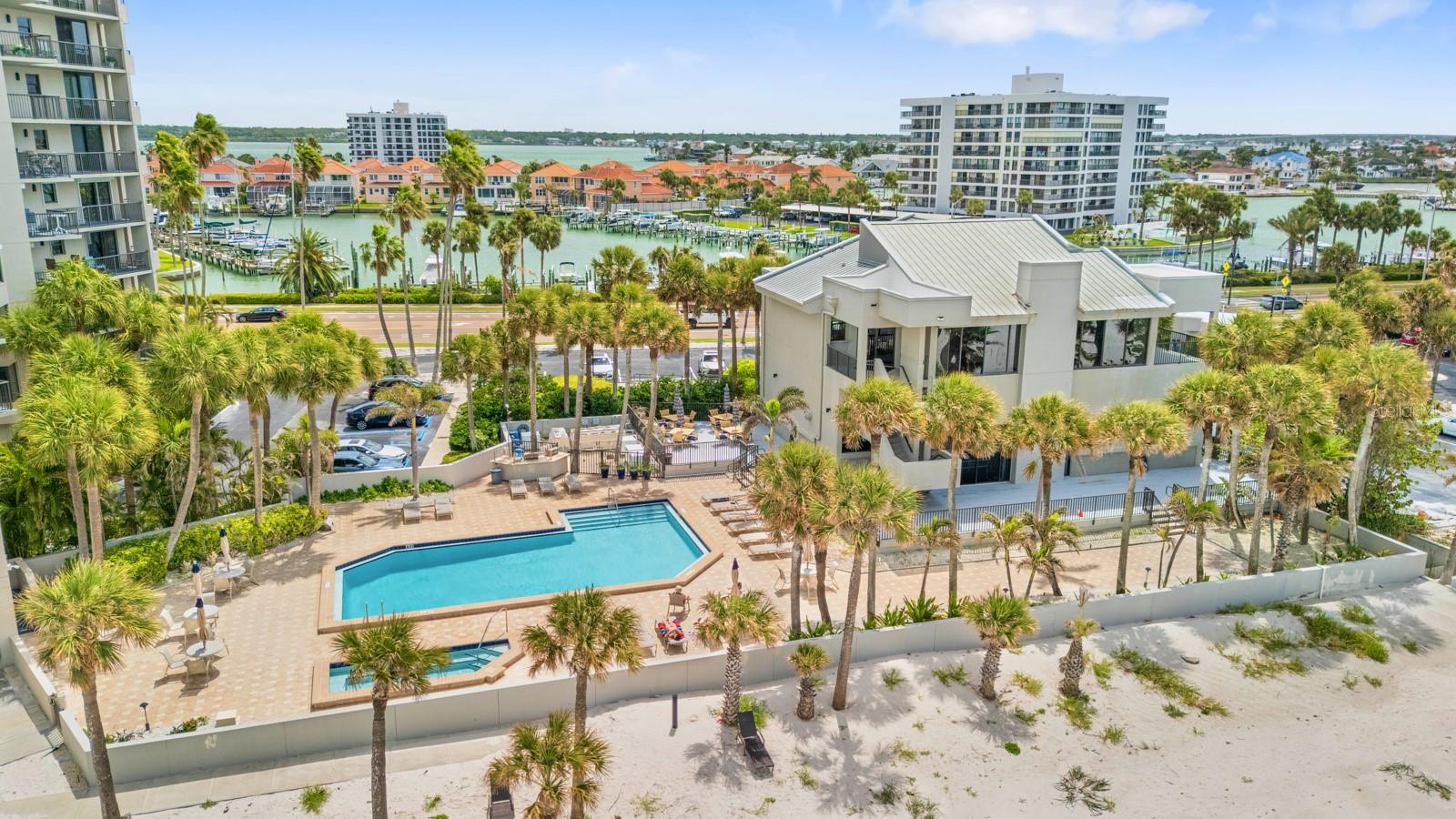 Image 65 of 86 For 1600 Gulf Boulevard 717