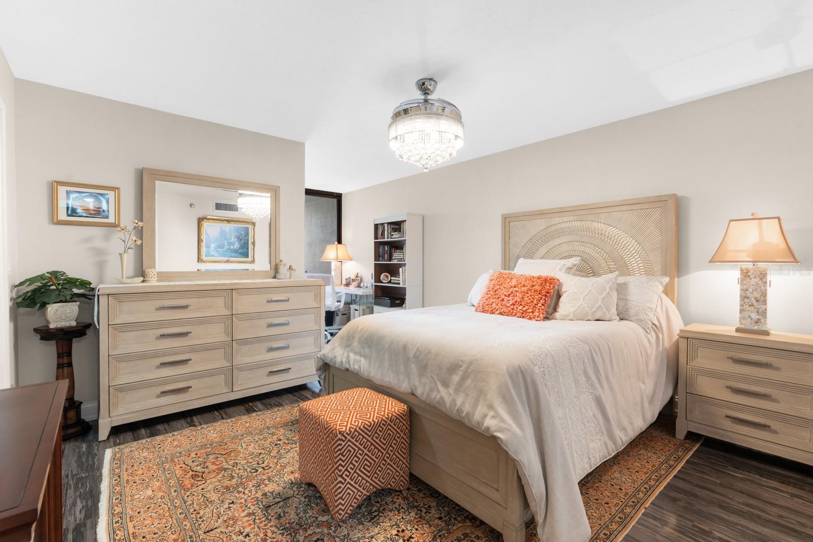 Image 7 of 86 For 1600 Gulf Boulevard 717