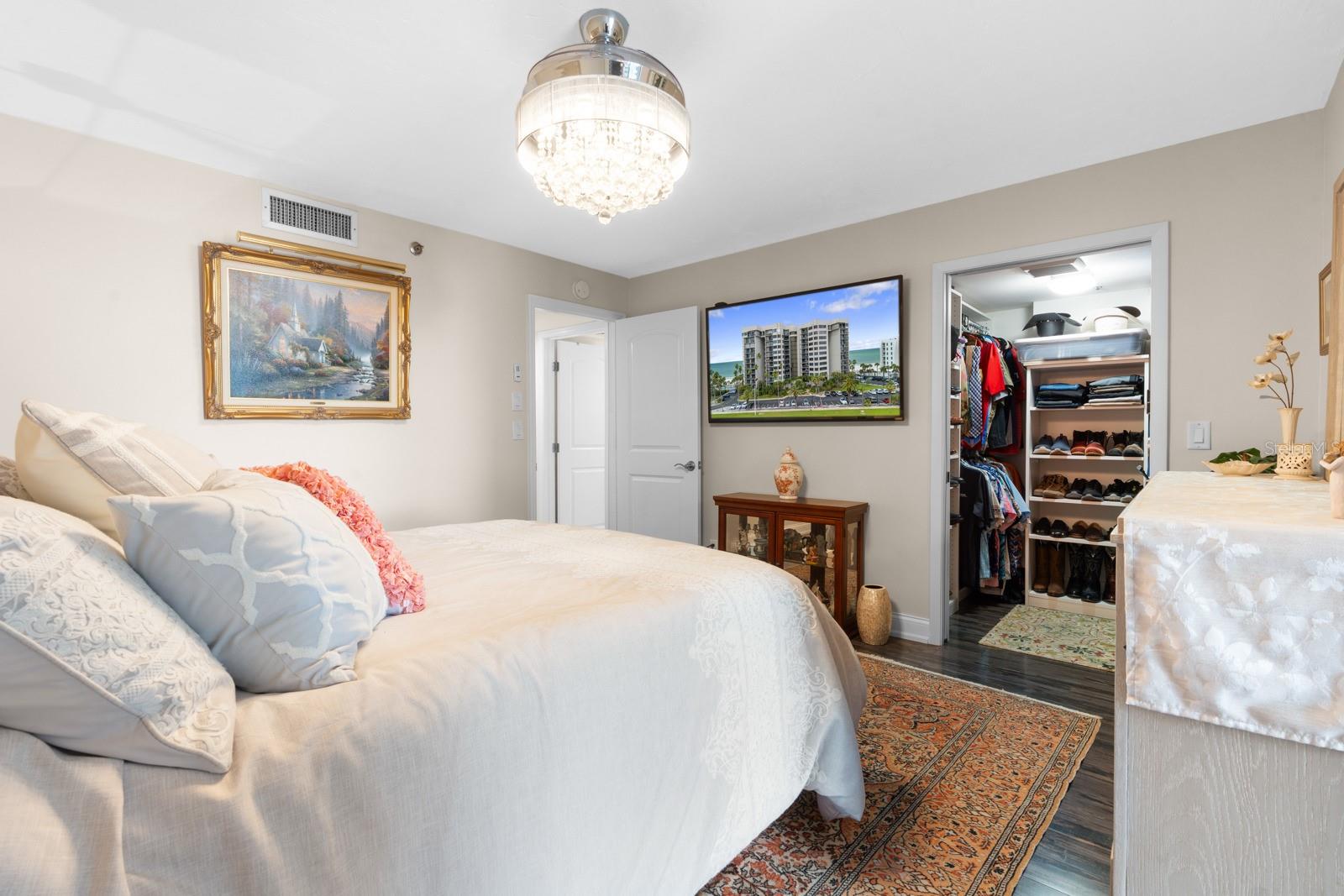 Image 9 of 86 For 1600 Gulf Boulevard 717