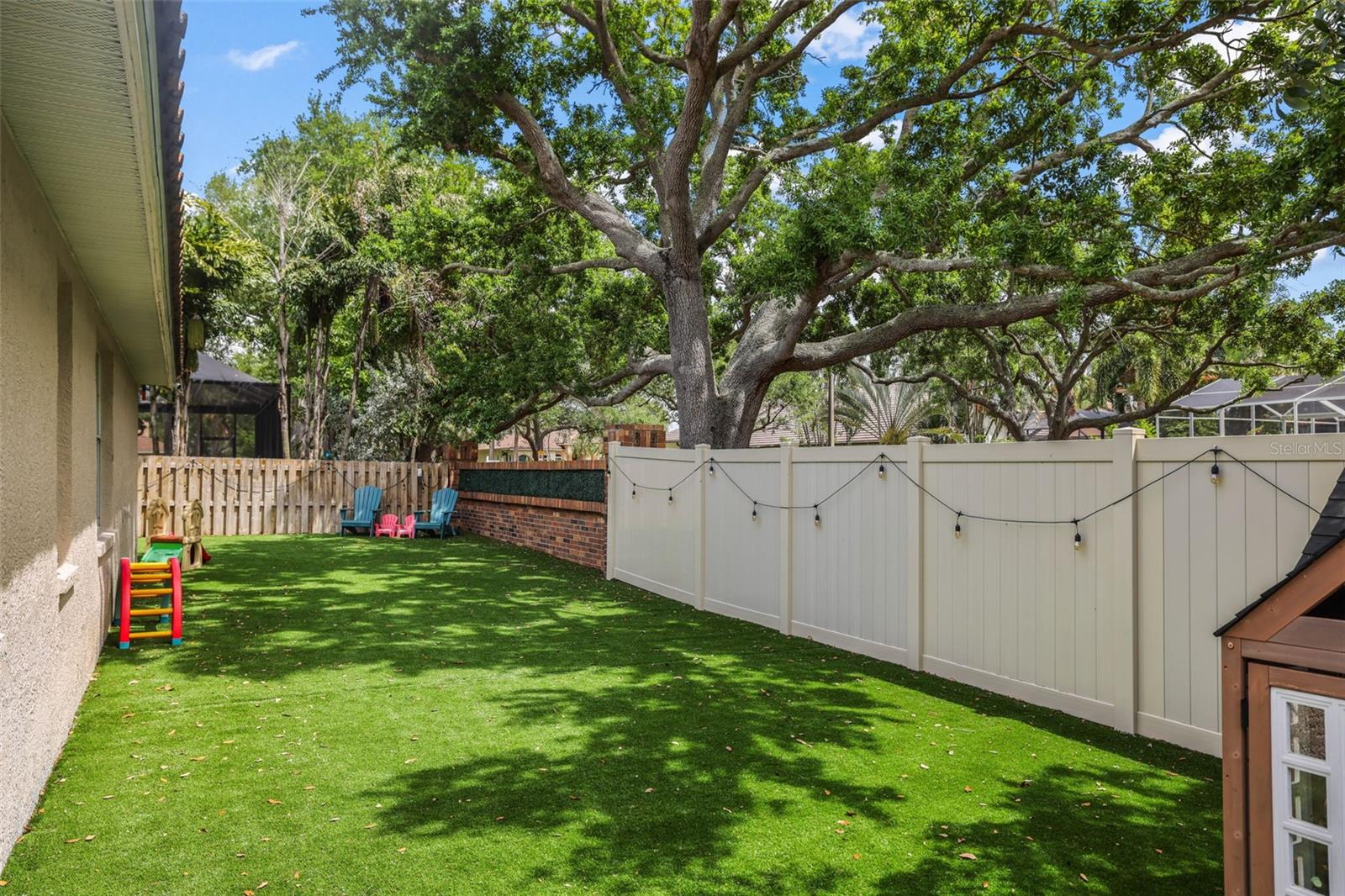 Image 32 of 58 For 4802 Queen Palm Terrace Ne