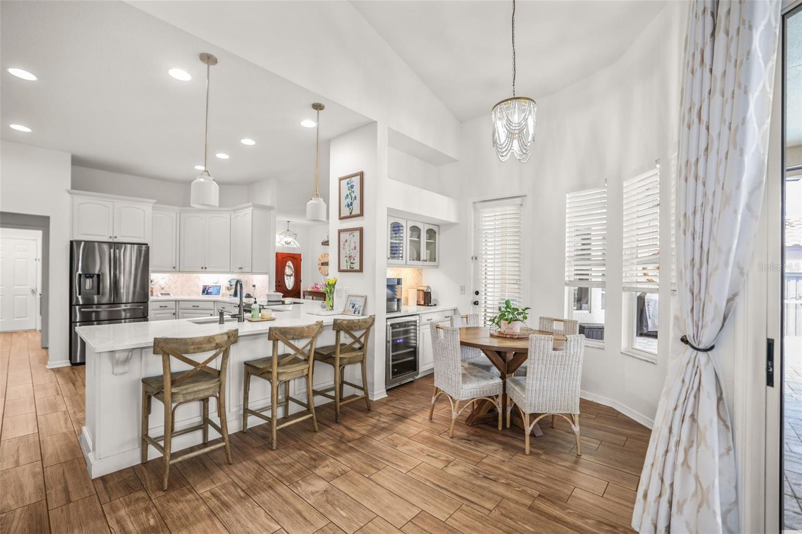 Image 9 of 58 For 4802 Queen Palm Terrace Ne