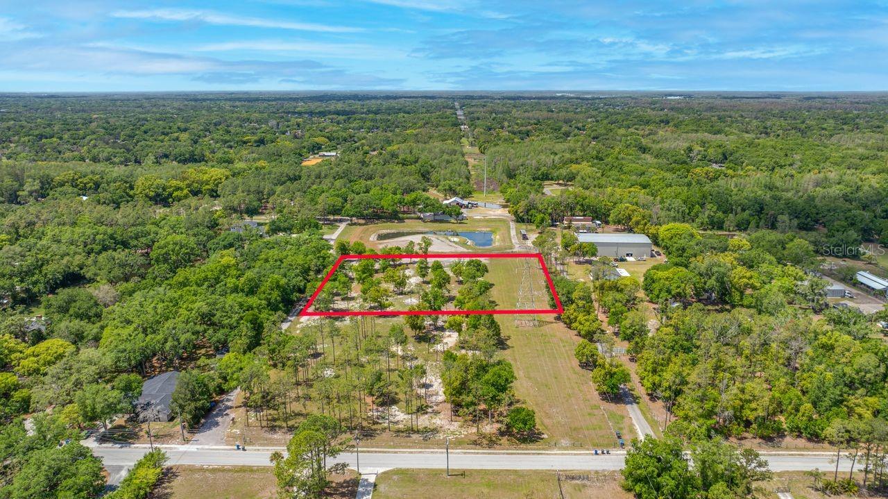 Listing photo id 11 for 00 Hanna Road