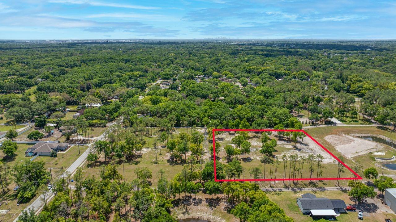 Listing photo id 21 for 00 Hanna Road