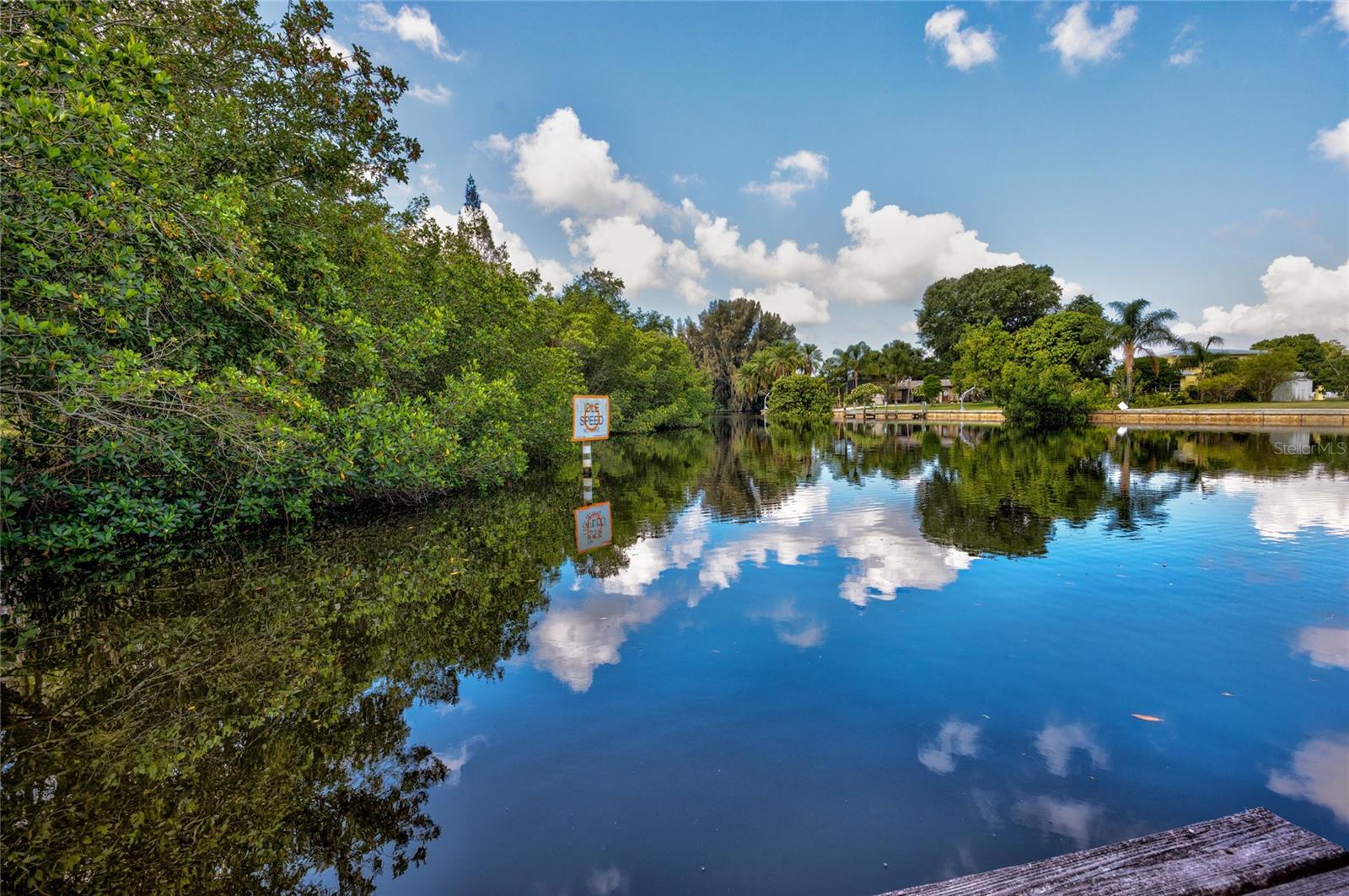 Image 15 of 37 For 102 Dickman Drive Sw