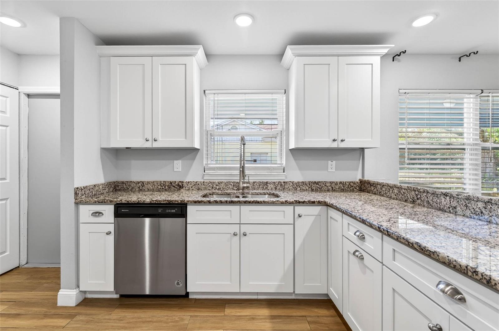 Image 17 of 50 For 1012 Adalee Street