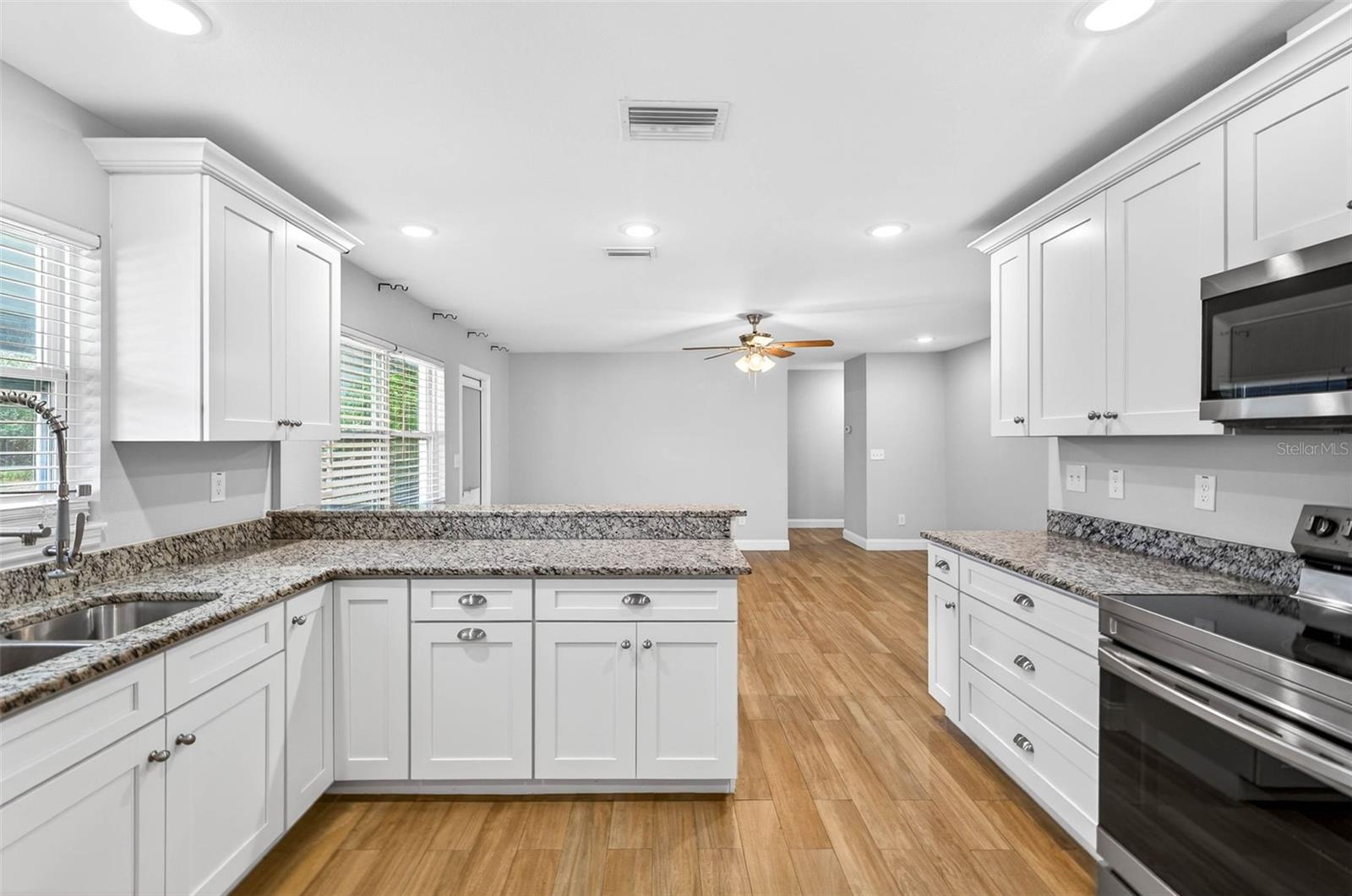 Image 24 of 50 For 1012 Adalee Street