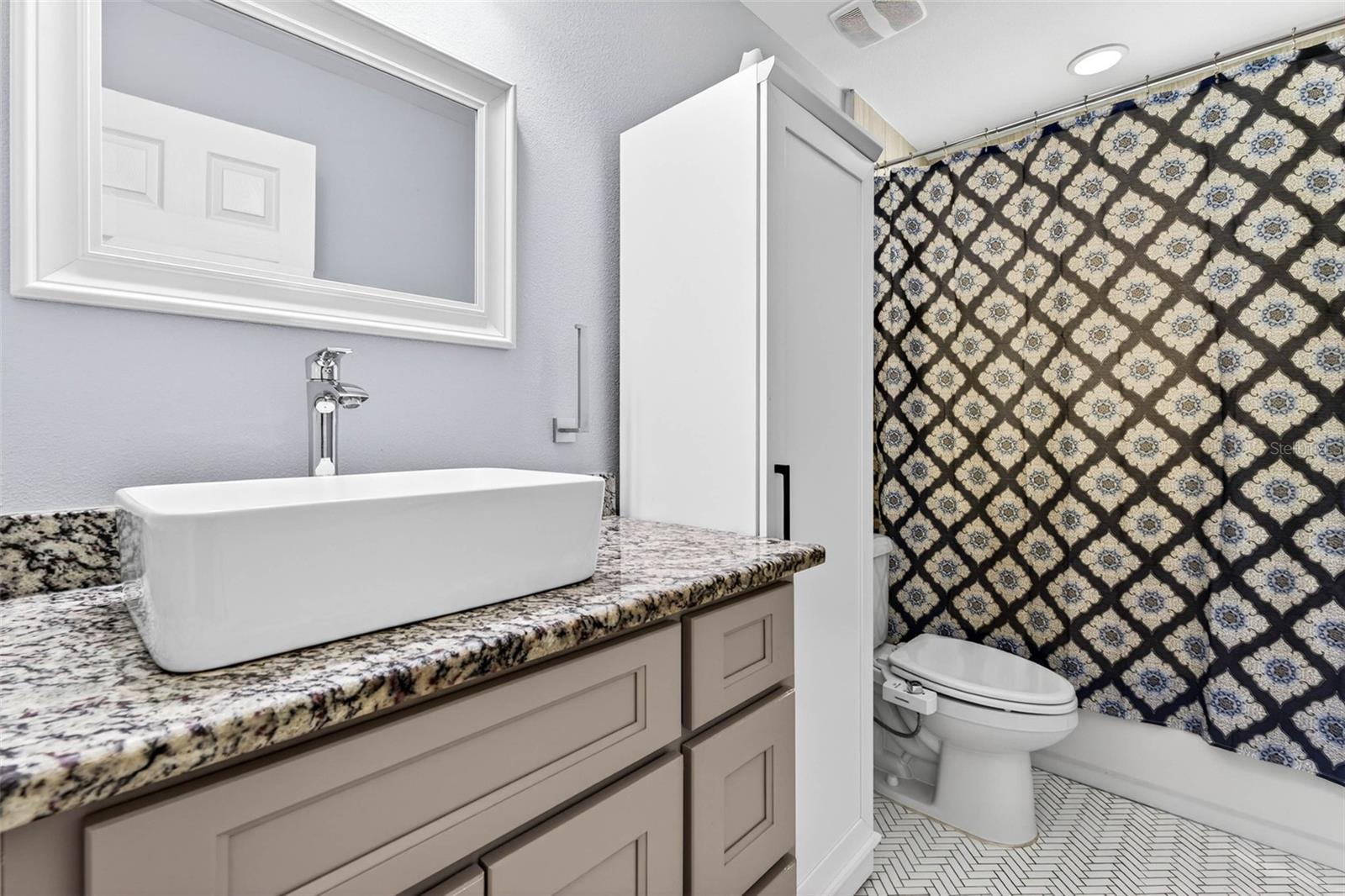 Image 34 of 50 For 1012 Adalee Street