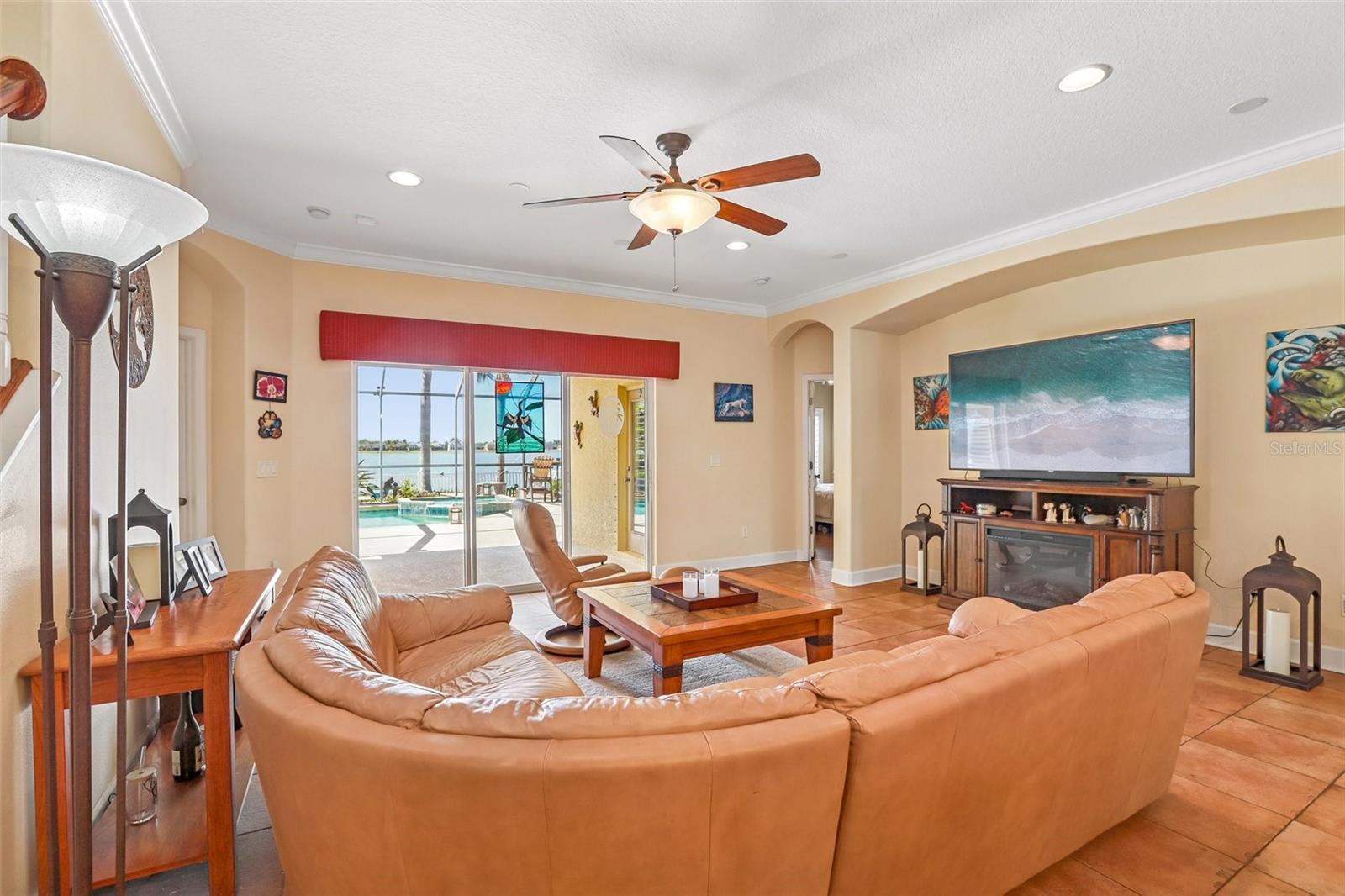 Image 22 of 70 For 1638 Mira Lago Circle