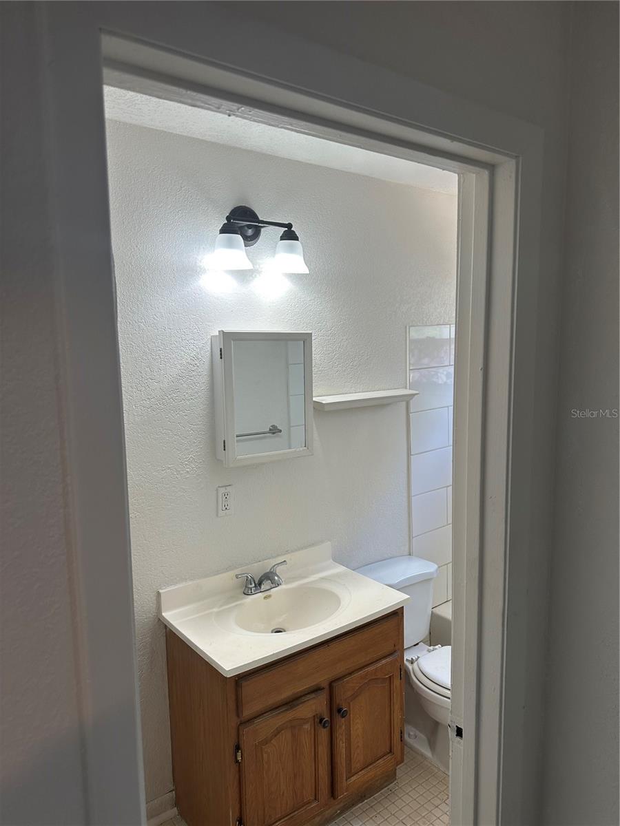 Image 16 of 23 For 1203 Annie Street