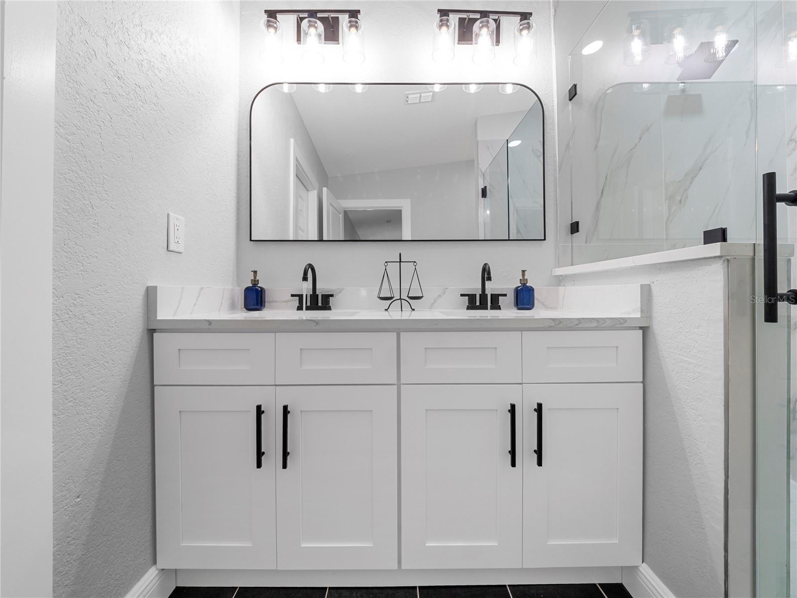 Image 25 of 42 For 11315 Carrollwood Estates Drive