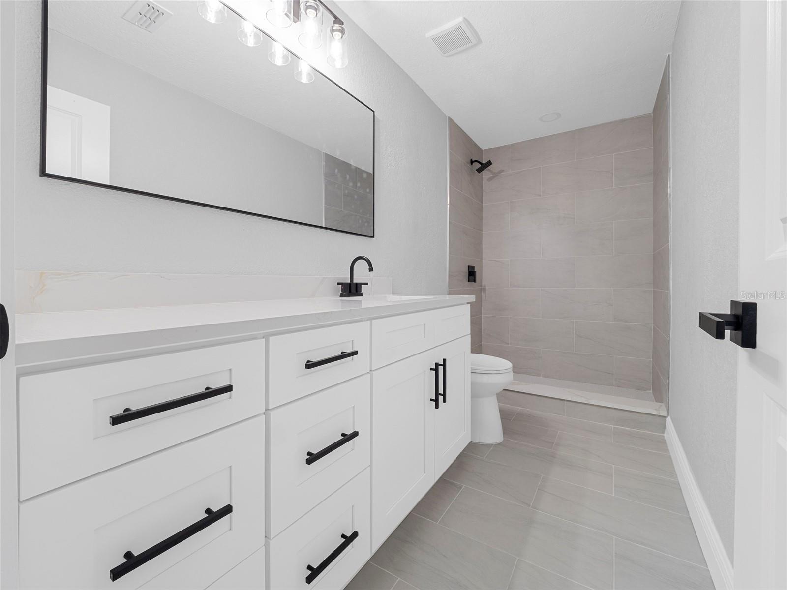 Image 29 of 42 For 11315 Carrollwood Estates Drive