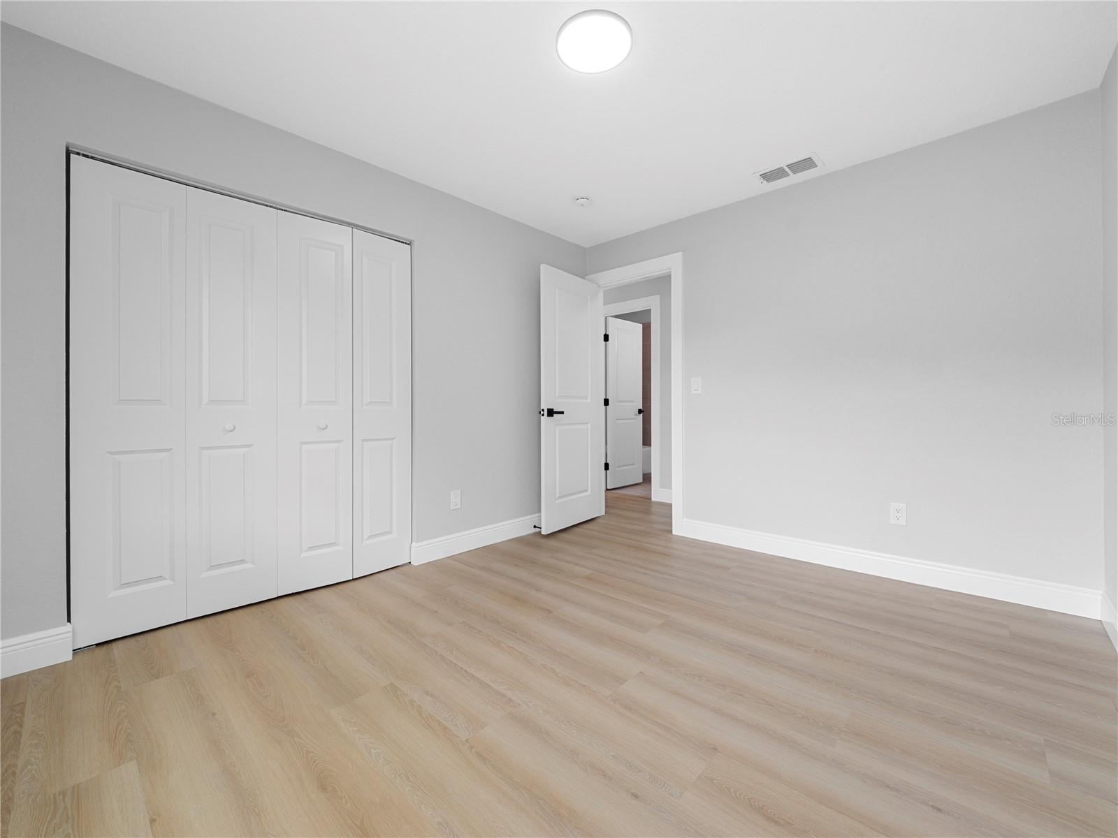 Image 32 of 42 For 11315 Carrollwood Estates Drive