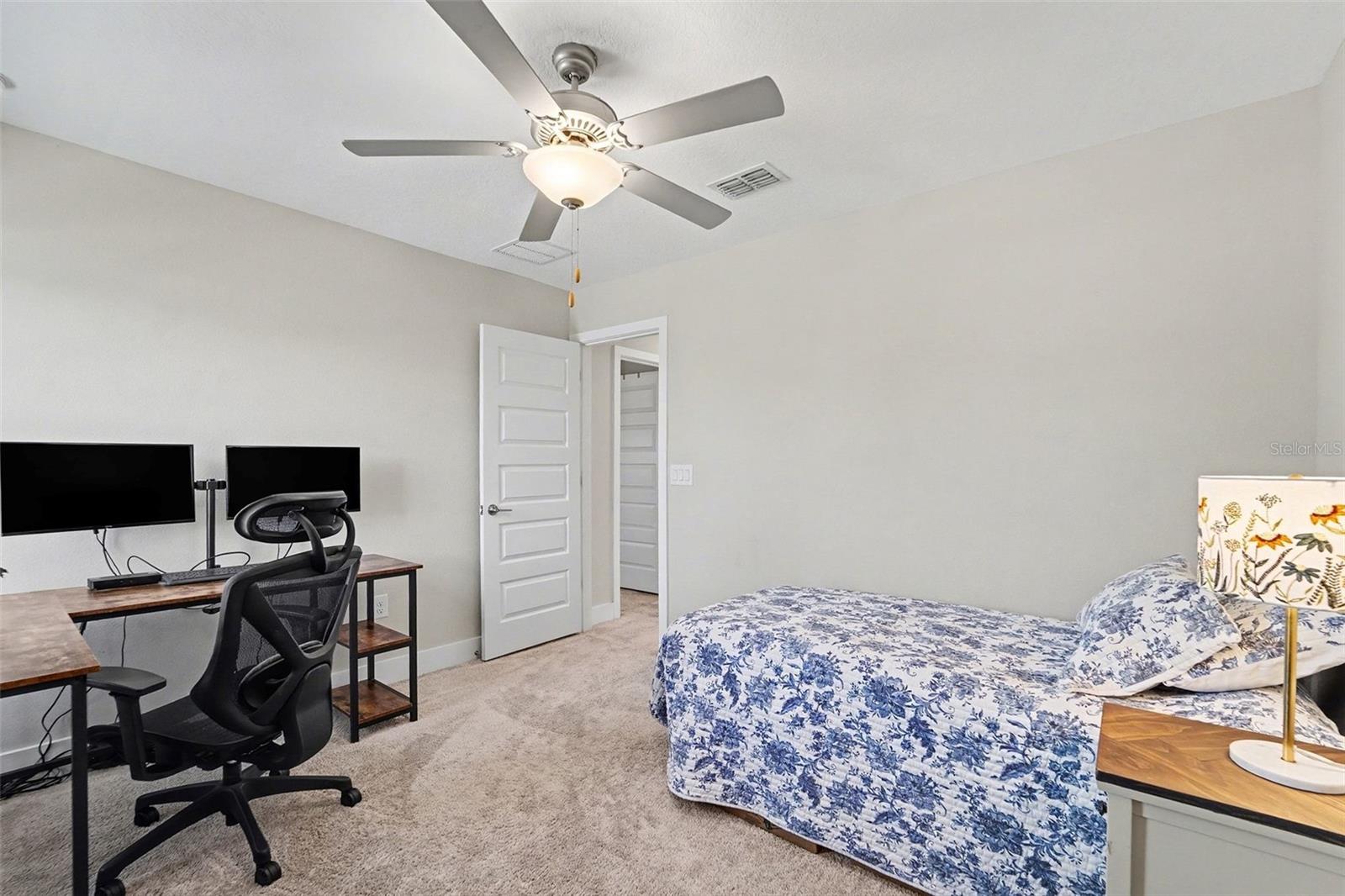 Image 21 of 49 For 9625 Wild Begonia Loop