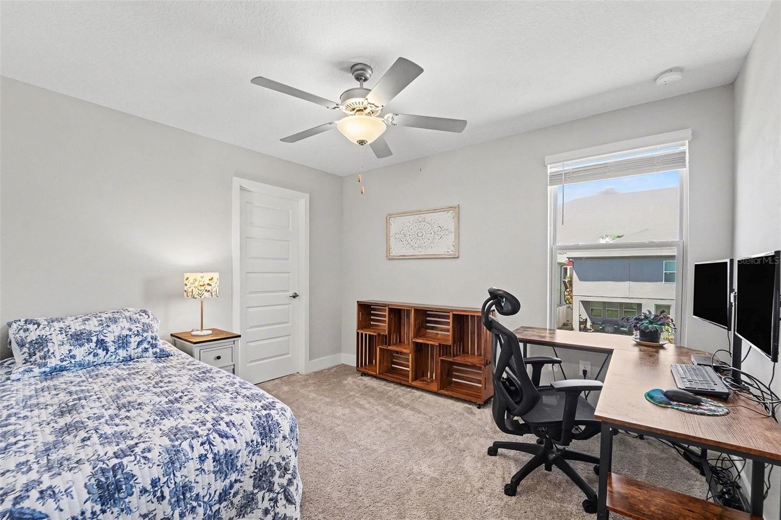 Image 22 of 49 For 9625 Wild Begonia Loop