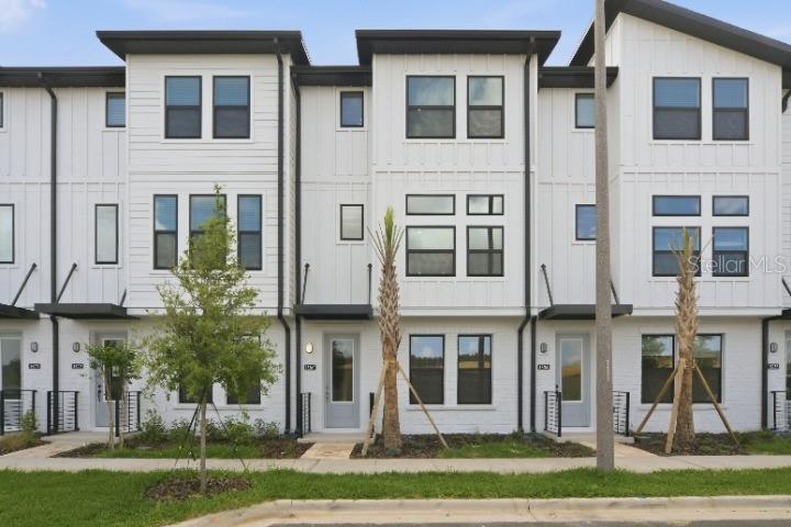 Details for 15267 Hamlin Park Drive, WINTER GARDEN, FL 34787