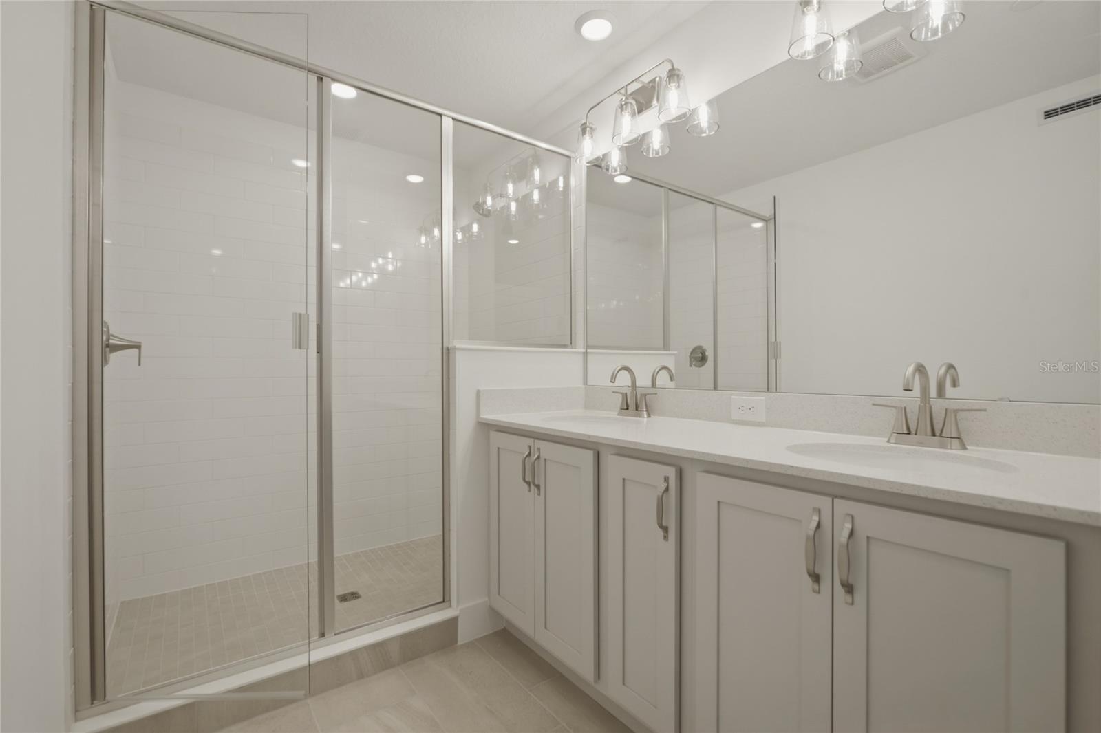 Image 28 of 33 For 15267 Hamlin Park Drive