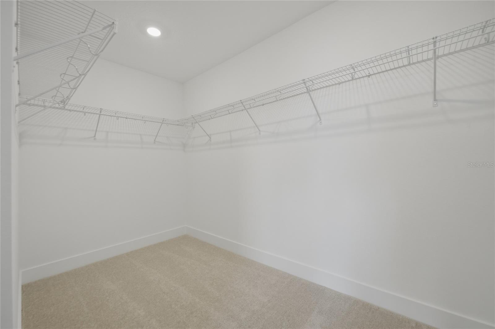 Image 30 of 33 For 15267 Hamlin Park Drive