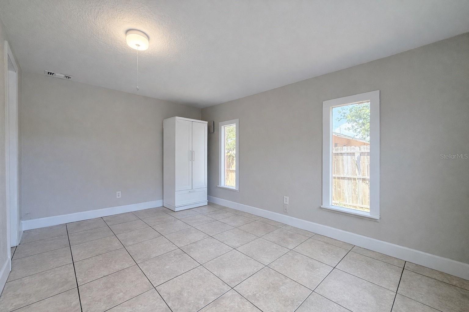 Image 13 of 19 For 7018 54th Avenue N