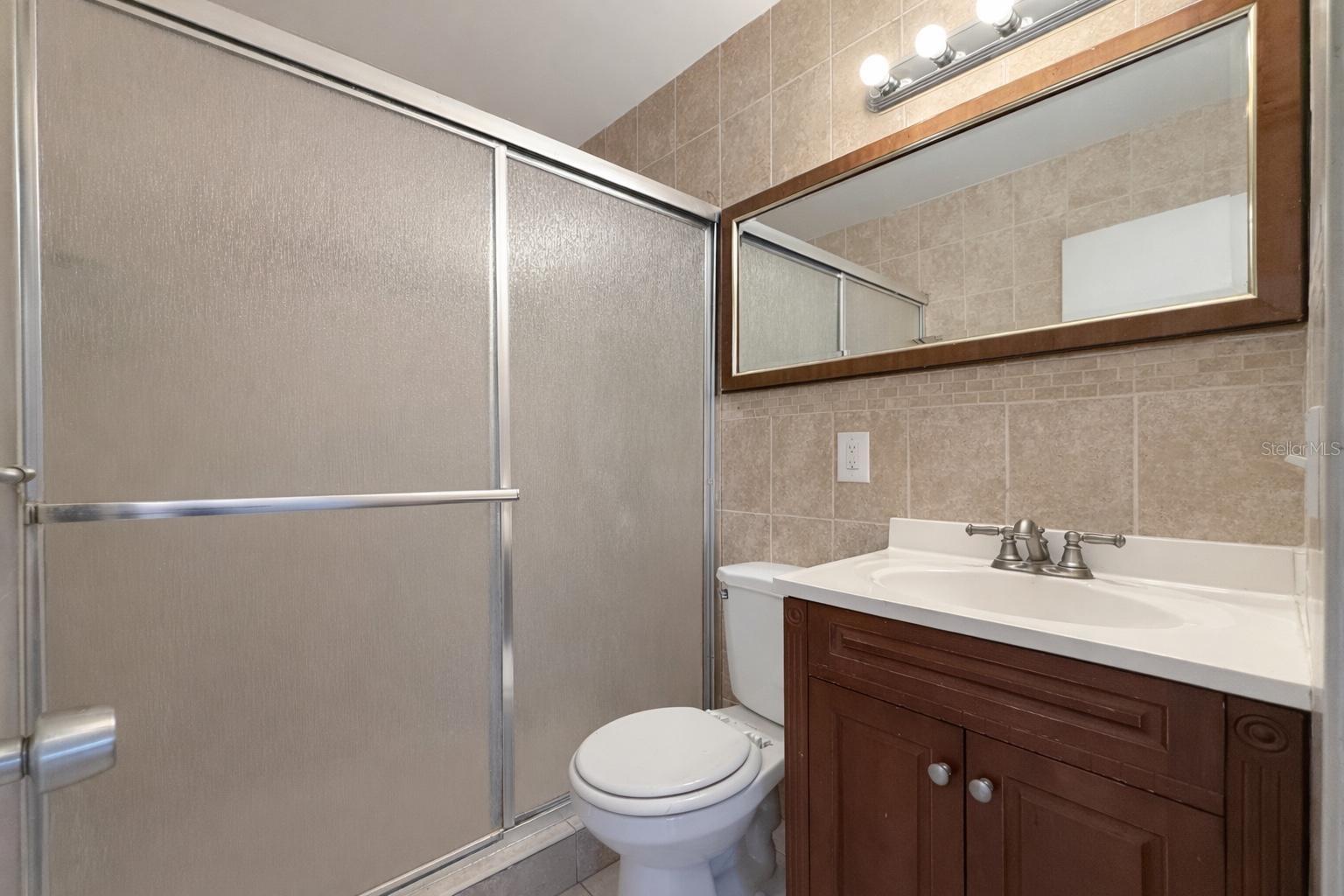 Image 3 of 19 For 7018 54th Avenue N