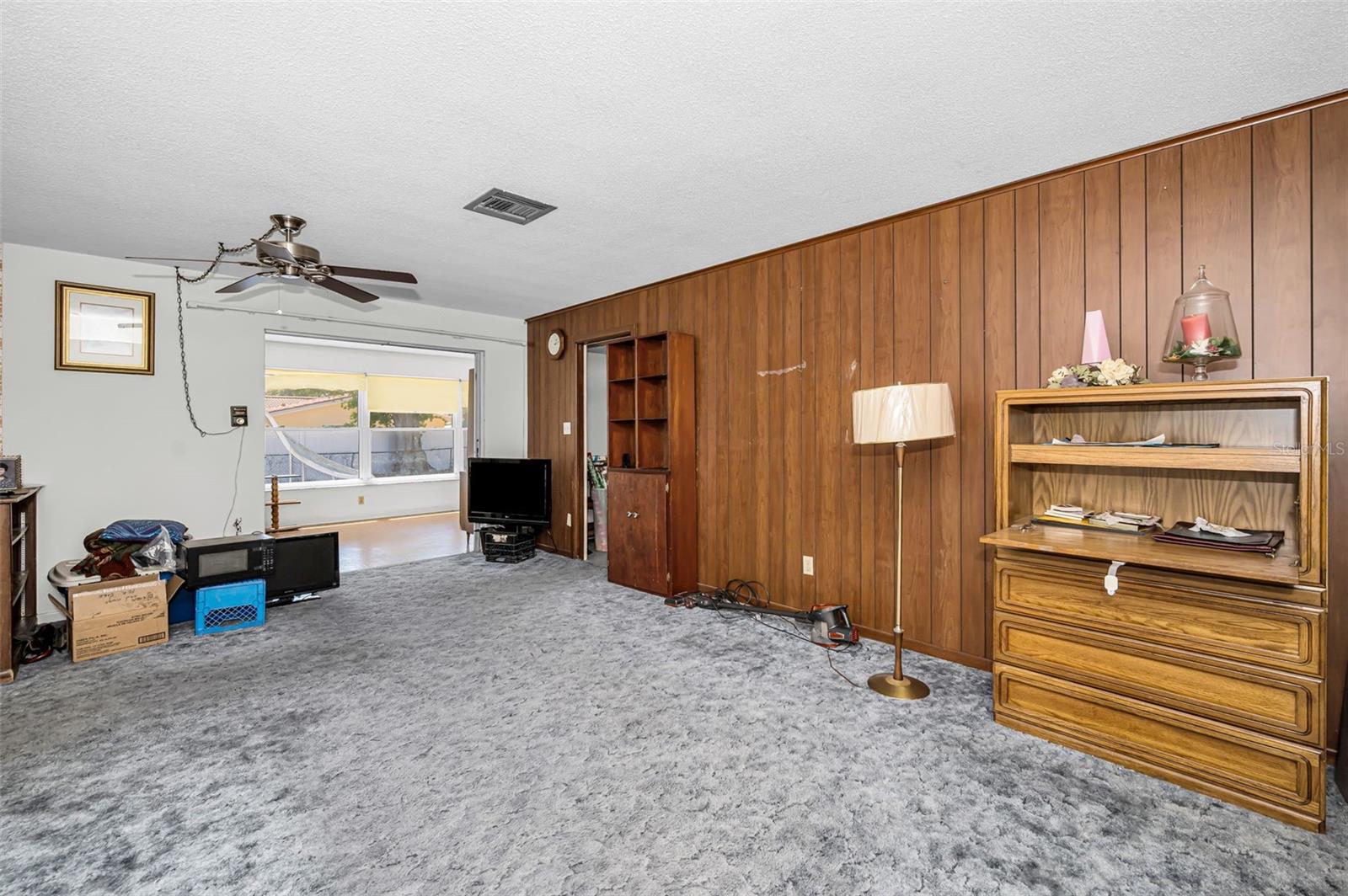 Image 14 of 39 For 2241 Jaffa Place