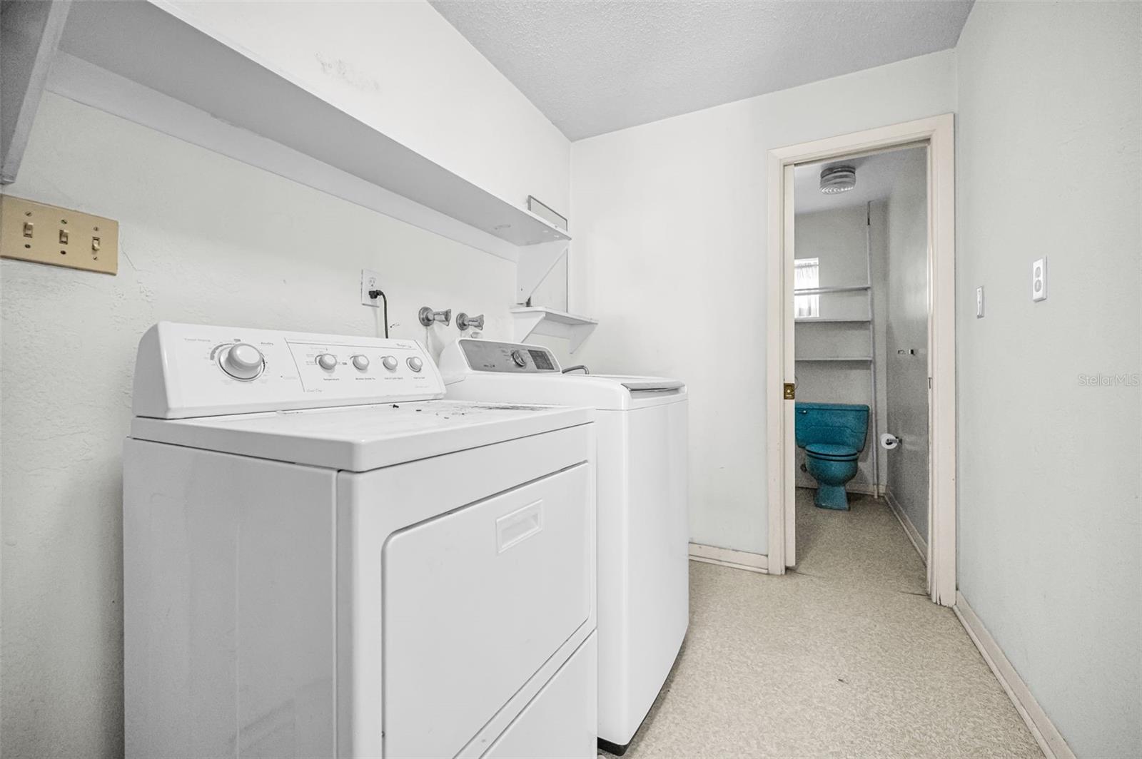 Image 32 of 39 For 2241 Jaffa Place