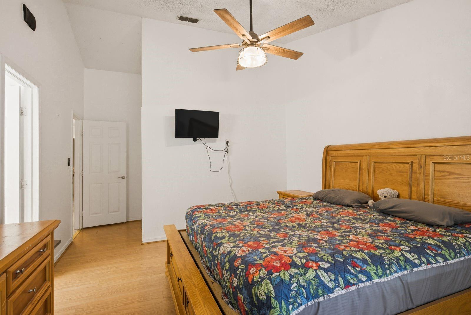 Image 19 of 42 For 7050 Woodibis Drive