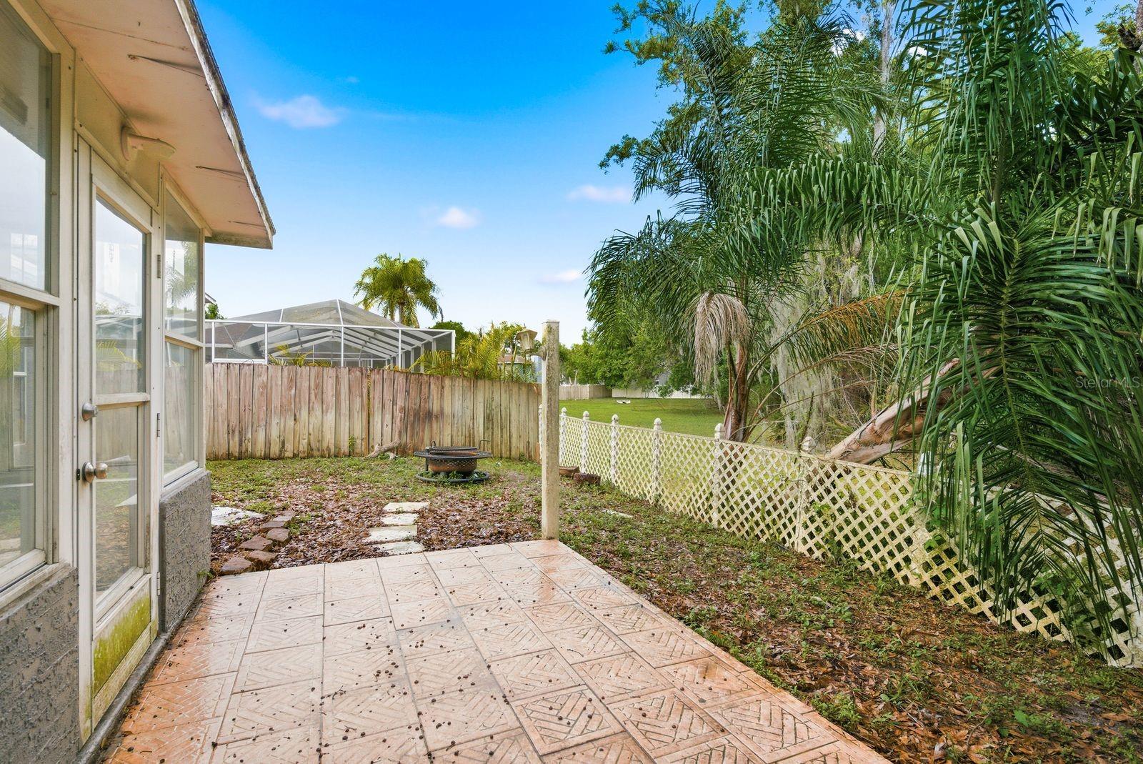 Image 32 of 42 For 7050 Woodibis Drive