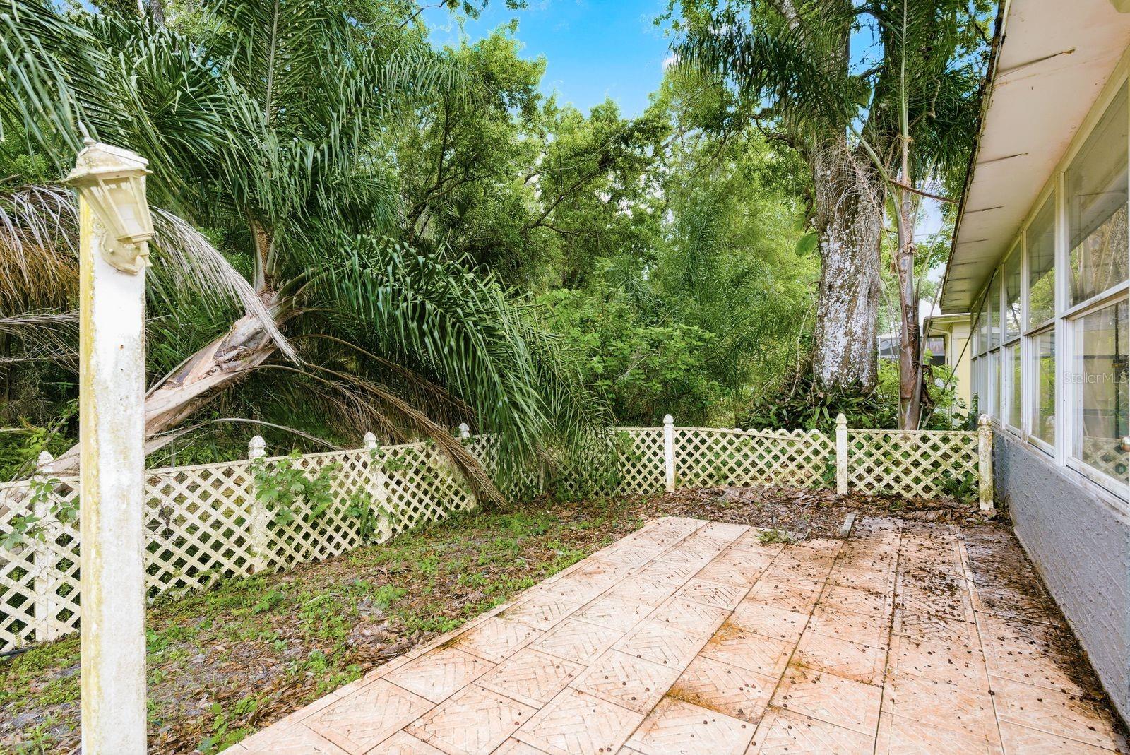 Image 33 of 42 For 7050 Woodibis Drive