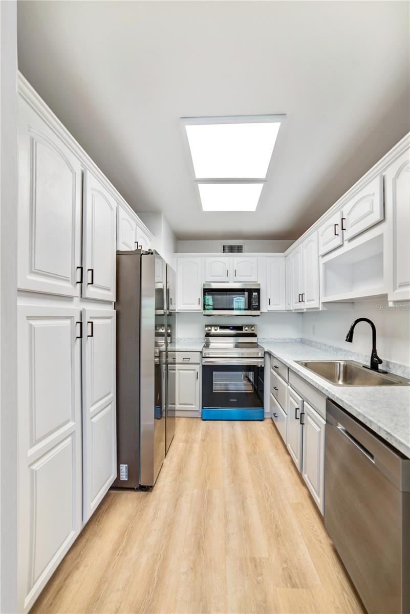 Image 10 of 34 For 4413 Rogers Avenue