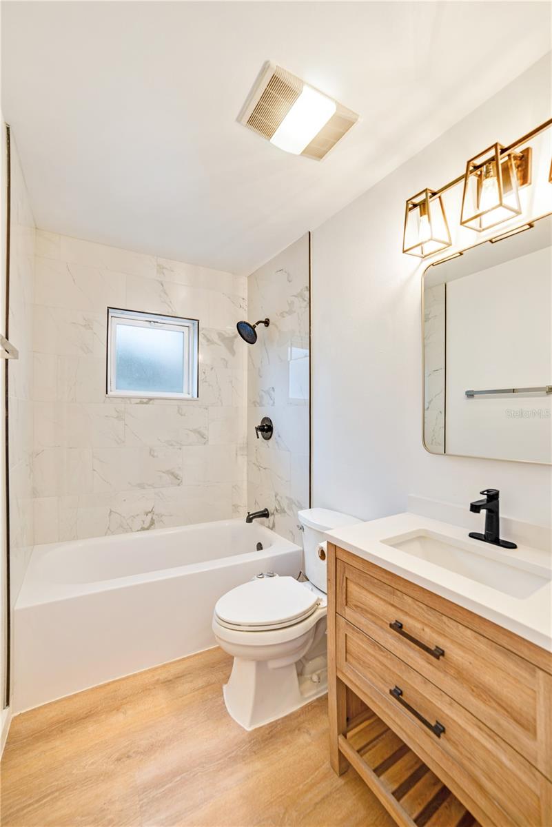 Image 17 of 34 For 4413 Rogers Avenue