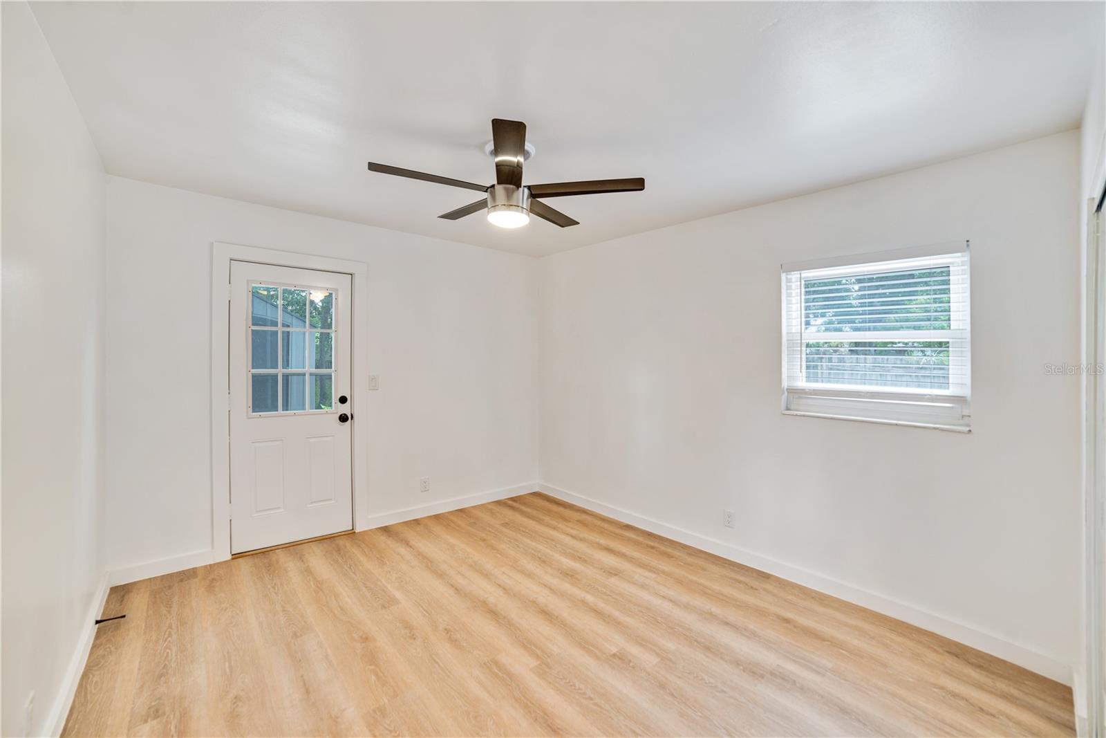 Image 26 of 34 For 4413 Rogers Avenue