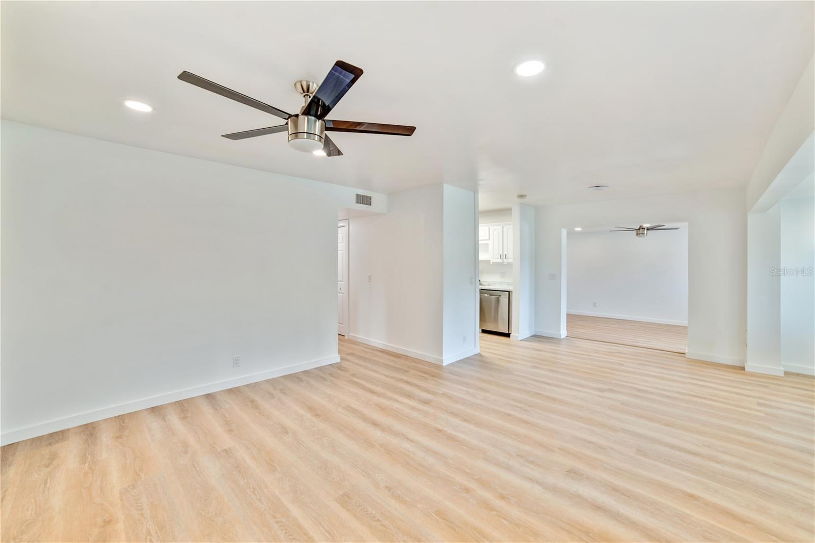 Image 6 of 34 For 4413 Rogers Avenue